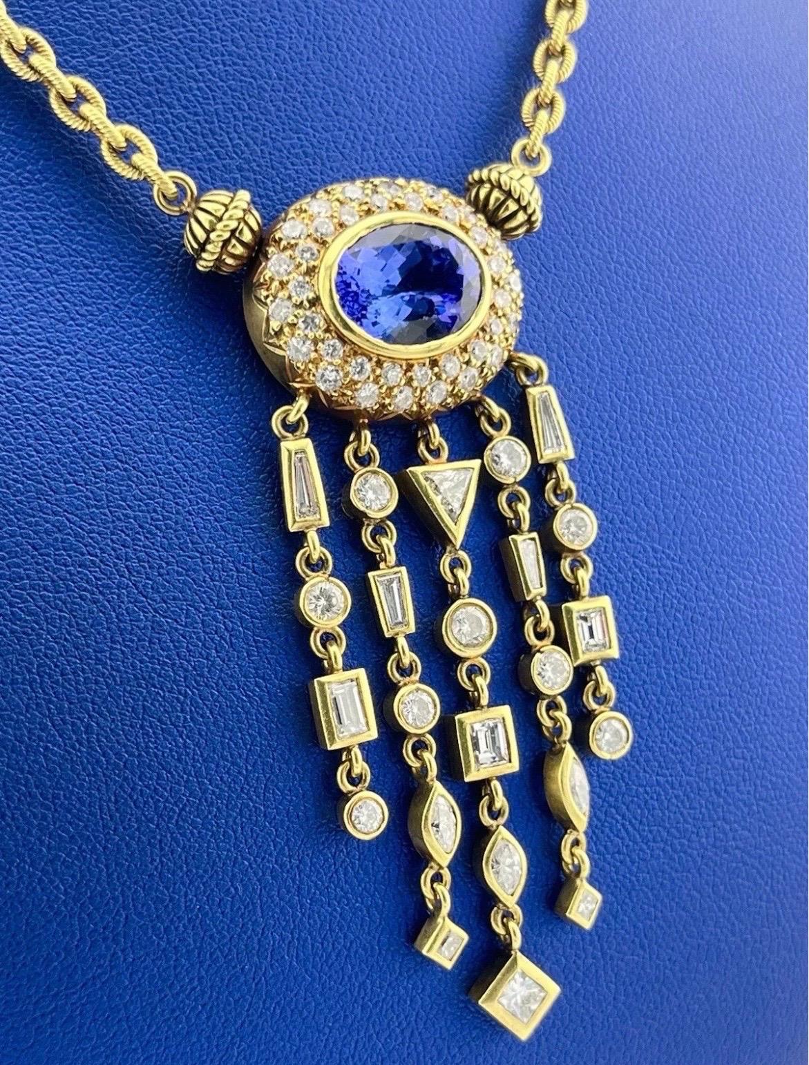 Collana a catena in oro giallo 18 carati con diamante e tanzanite ovale Nature da 5 carati in vendita 1