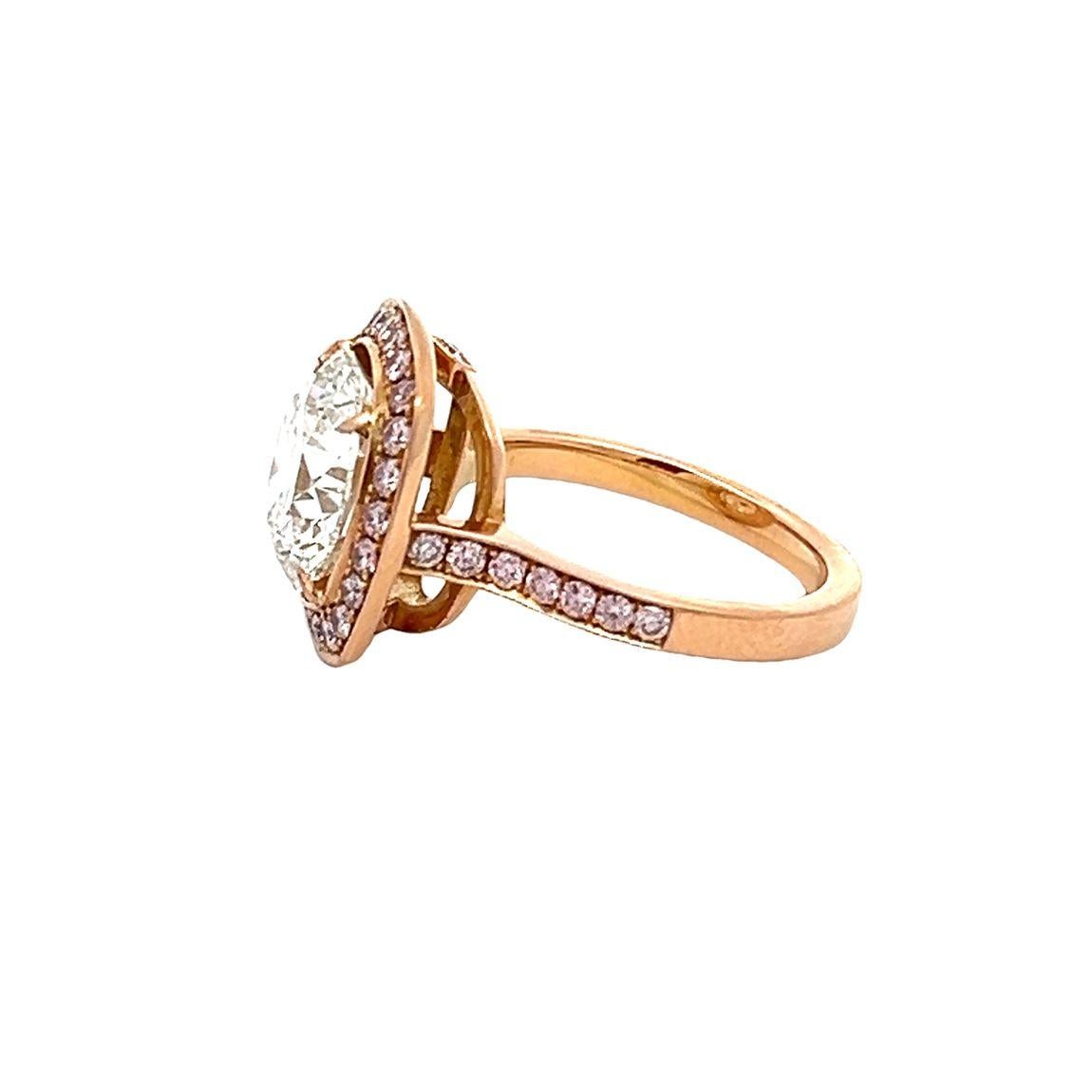Contemporary 5ct Diamond Ring with Fancy Pink Diamond Halo For Sale