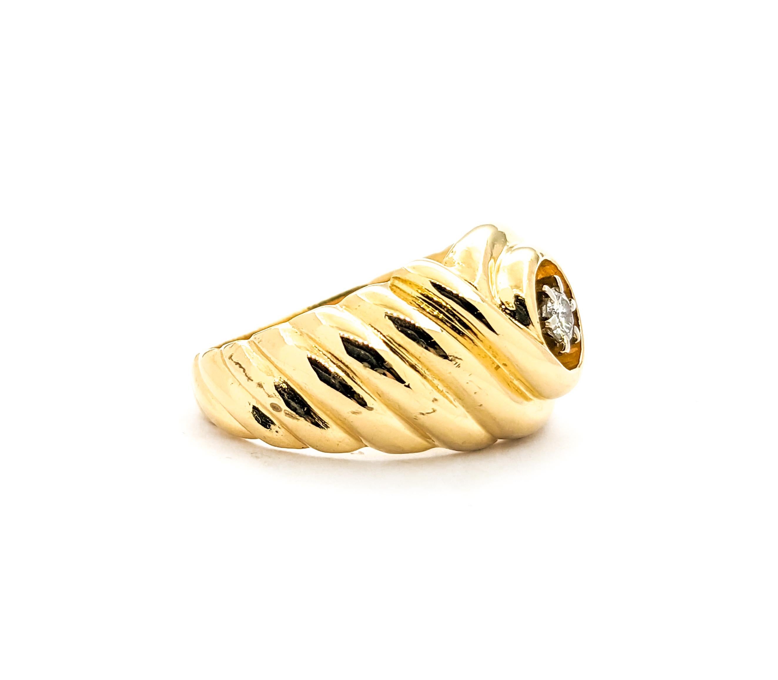 5ct Diamond Swirl Design Ring In Yellow Gold For Sale 5