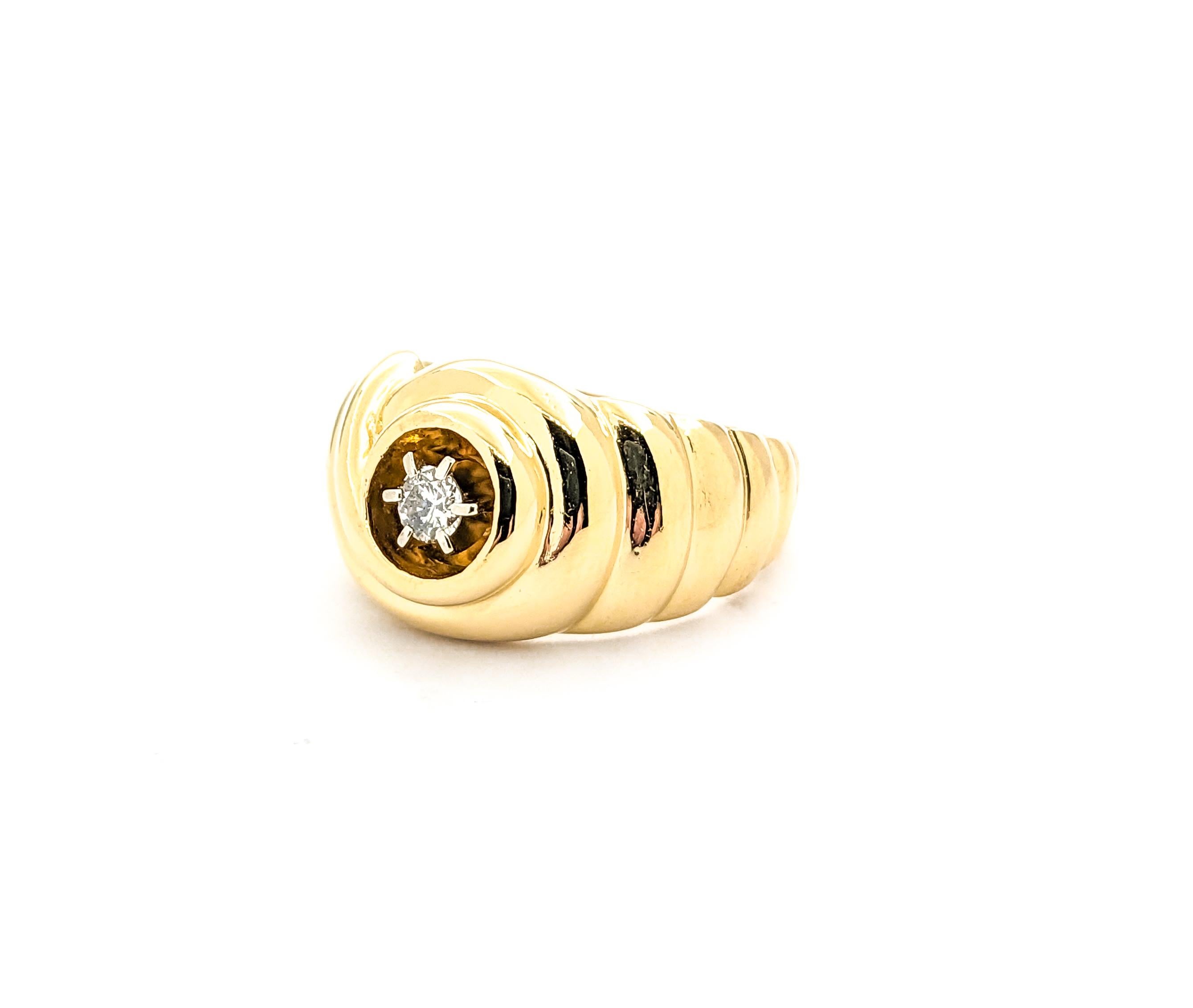 5ct Diamond Swirl Design Ring In Yellow Gold For Sale 7