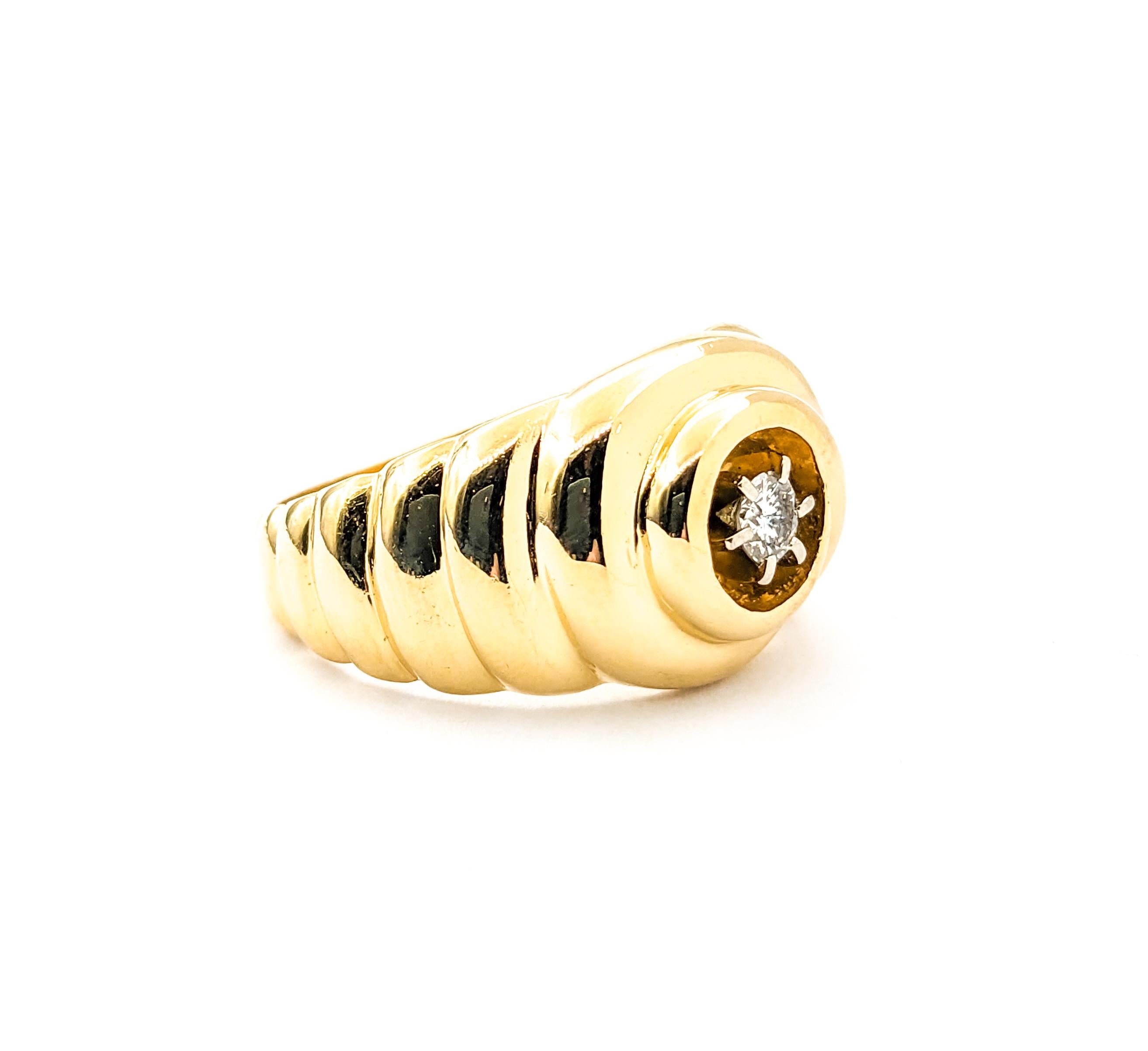 5ct Diamond Swirl Design Ring In Yellow Gold For Sale 1