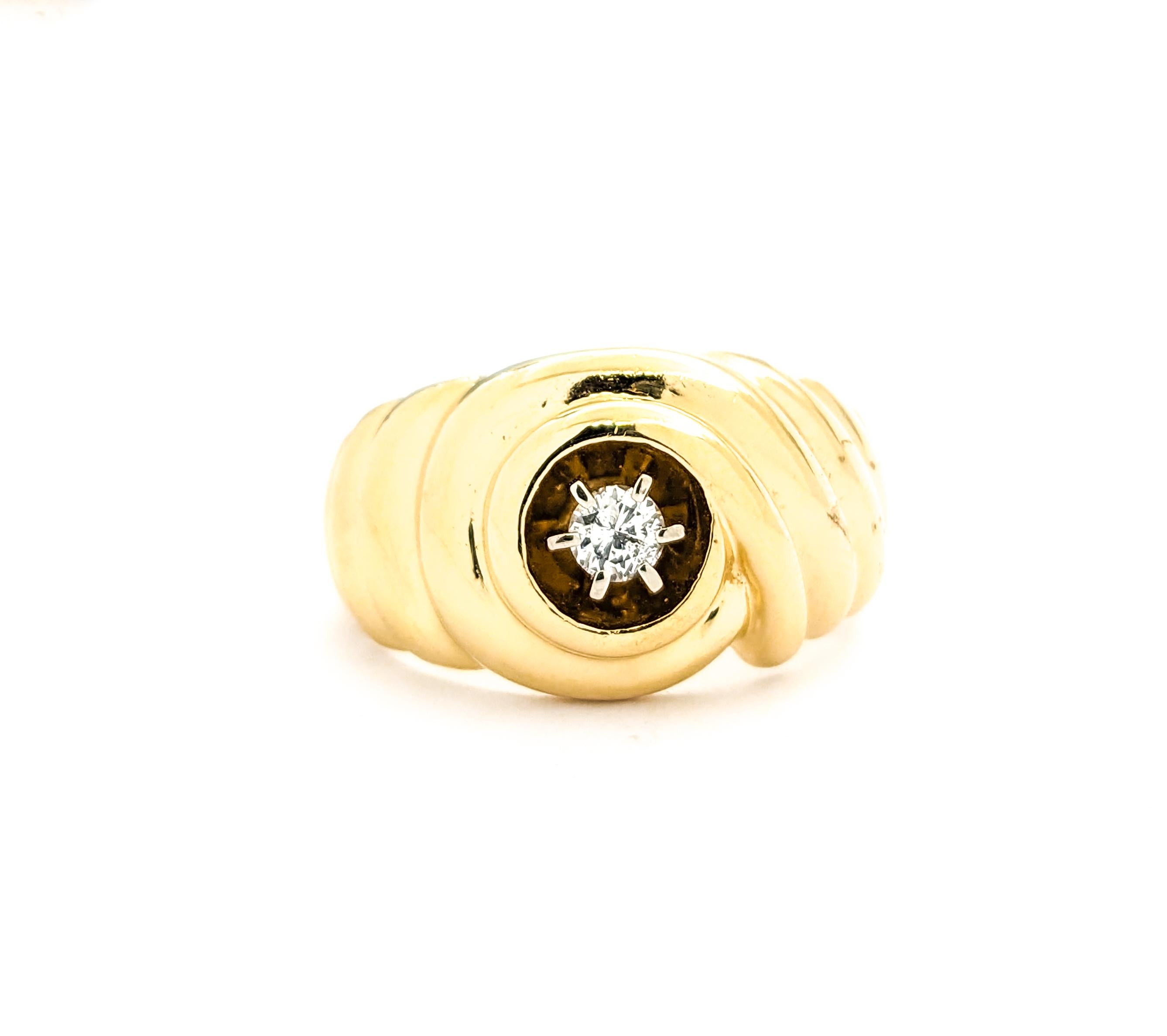 5ct Diamond Swirl Design Ring In Yellow Gold For Sale 2