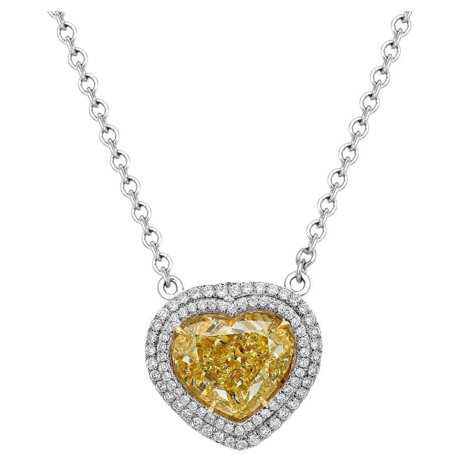 Pendentif fantaisie jaune clair en forme de cœur de 5 carats certifié GIA, couleurs rares