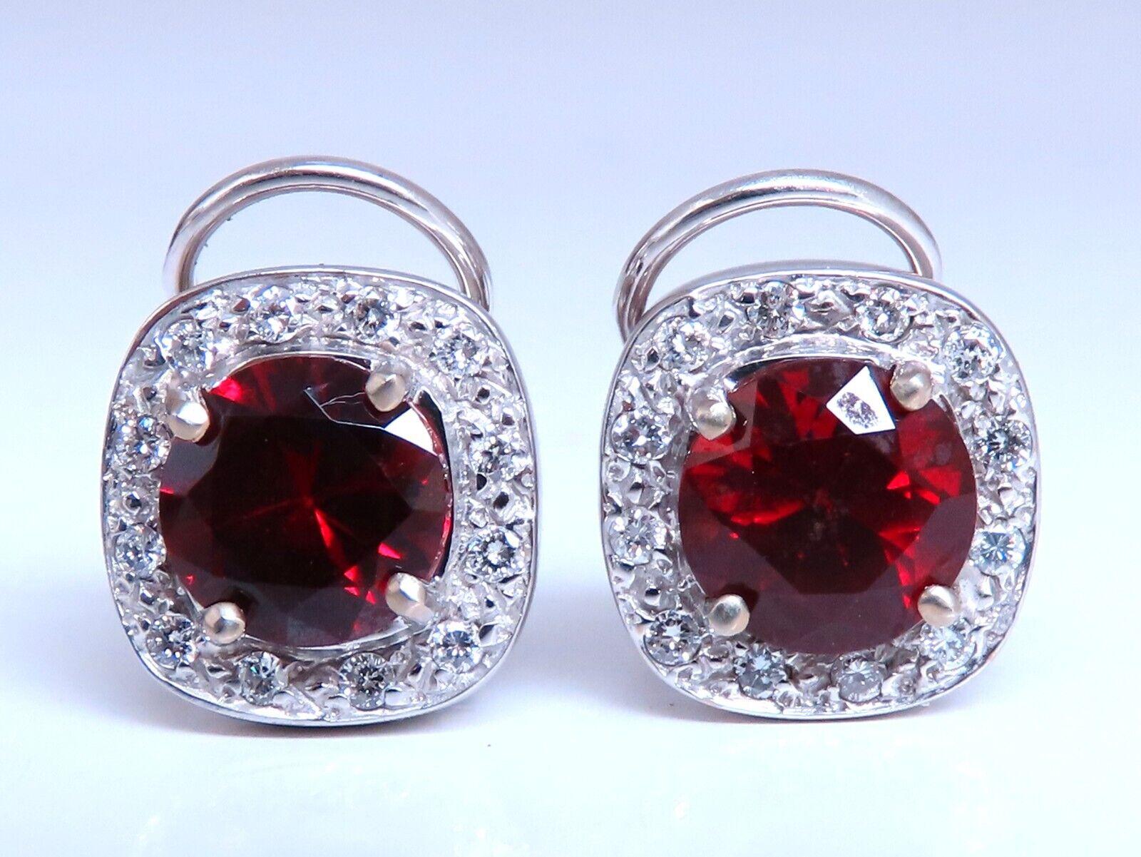 5ct Natural Garnet Diamond Clip Earrings 14kt Gold In New Condition For Sale In New York, NY