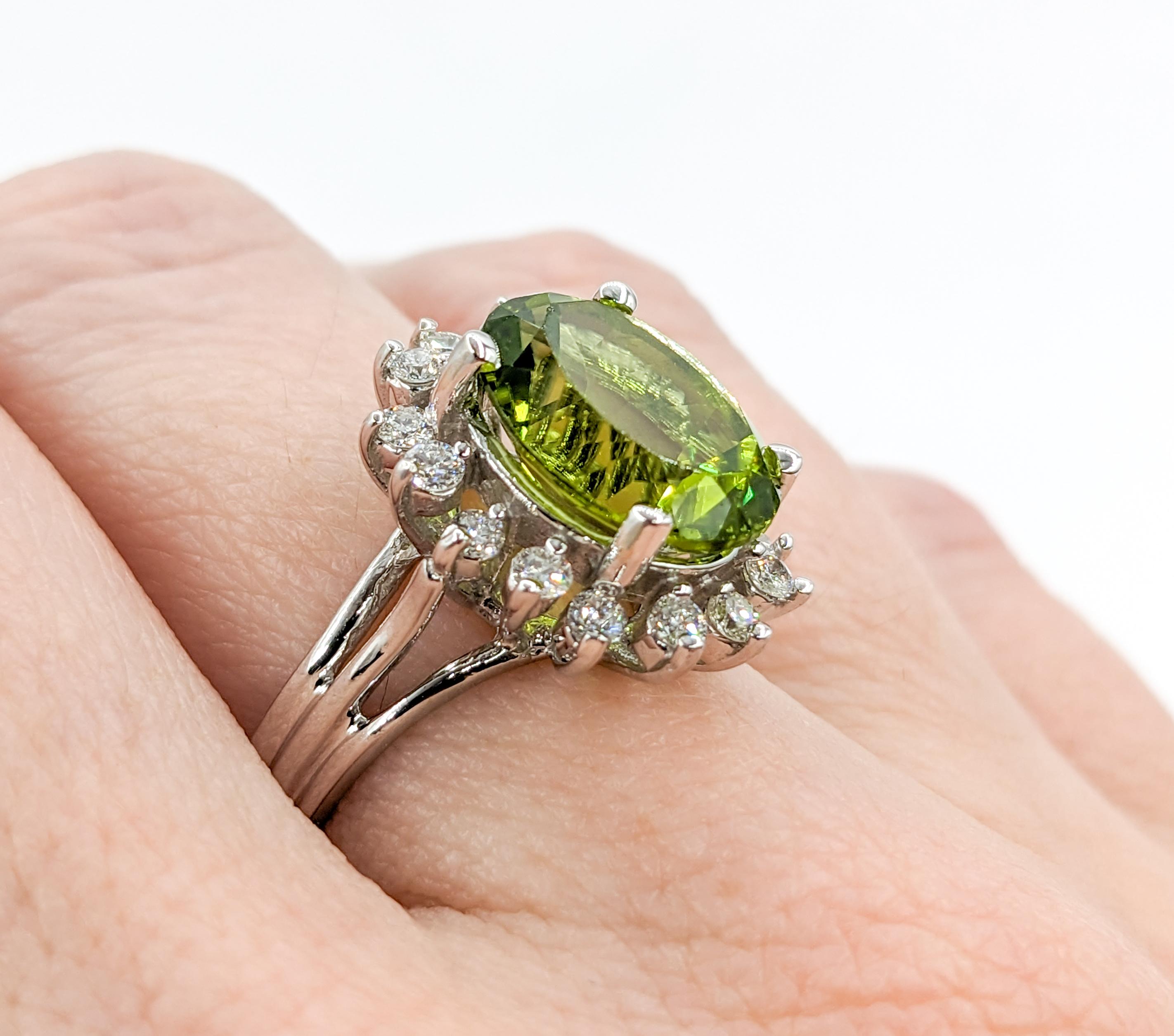 Contemporary 5ct Peridot & Diamond Halo Cocktail Ring For Sale