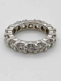 5 Carat Round Brilliant Diamond Eternity Band