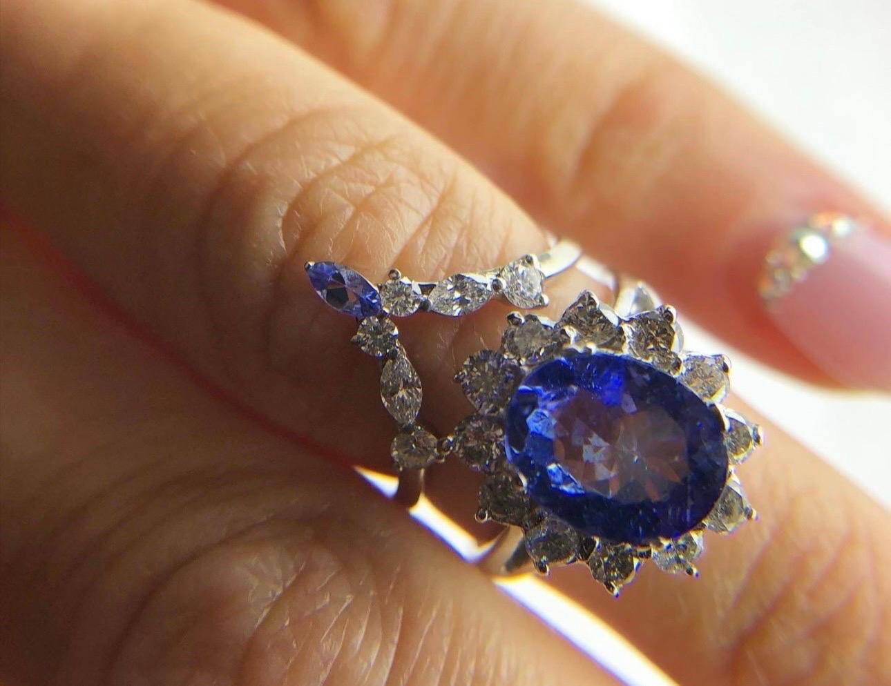 5ct Tazanite & Diamond cocktail ring 18KT white gold For Sale 1