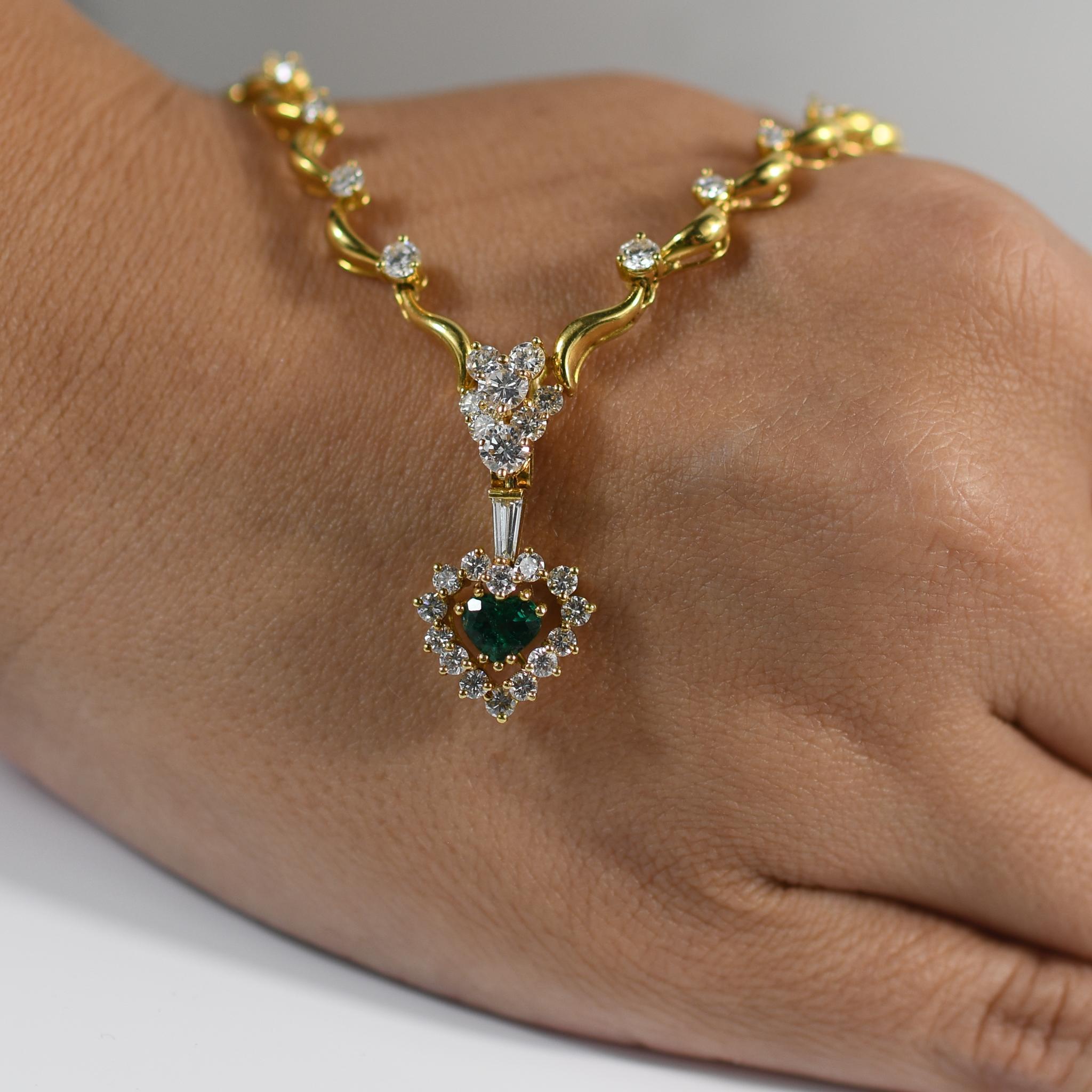 Brilliant Cut 5ctw Diamond Riviera Necklace w Emerald Heart Enhancer Drop Pendant in 18K Gold For Sale