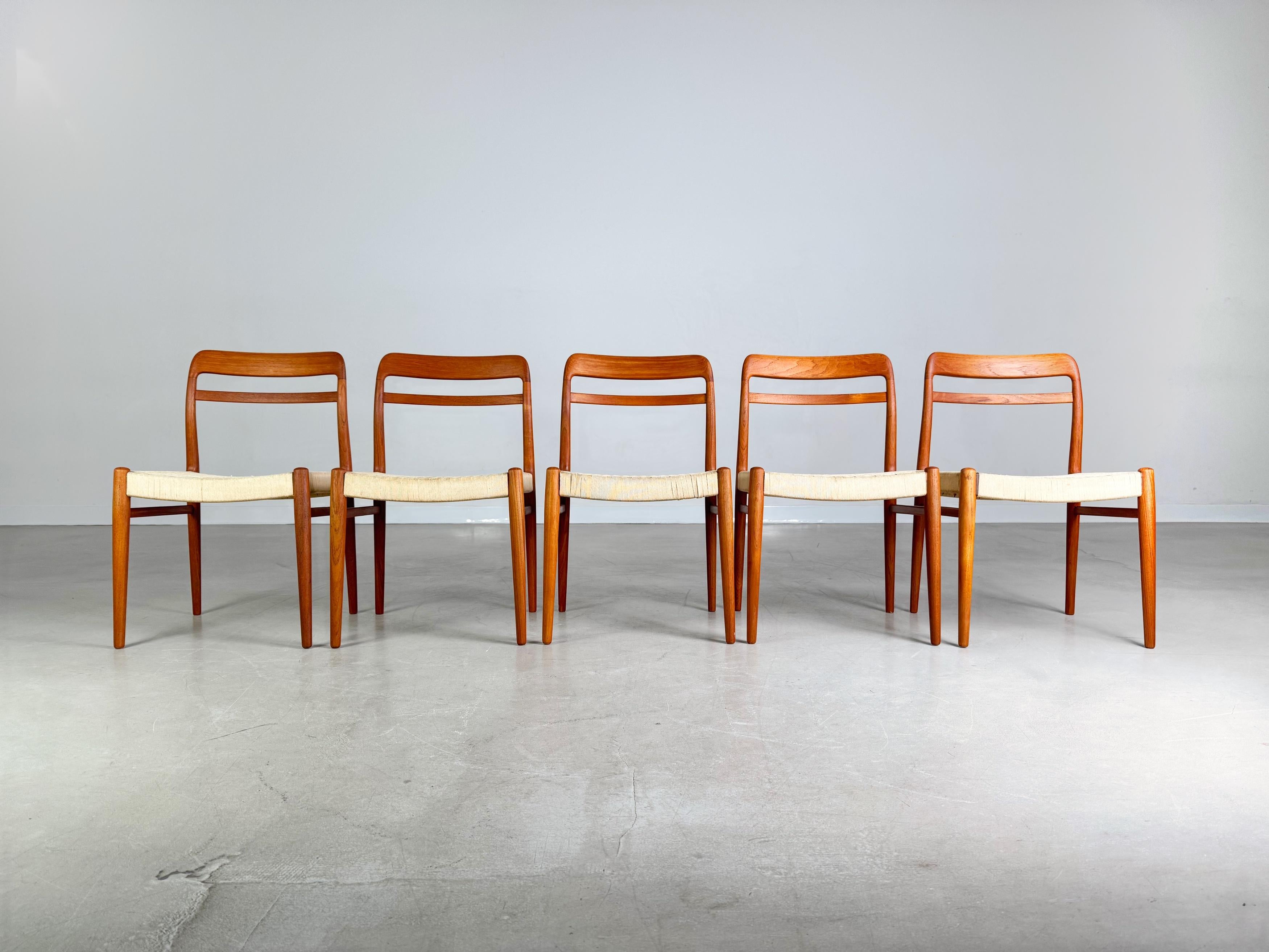 5er Set Mid Century Stühle Gustav Bahus Alf Aarseth (Moderne der Mitte des Jahrhunderts) im Angebot
