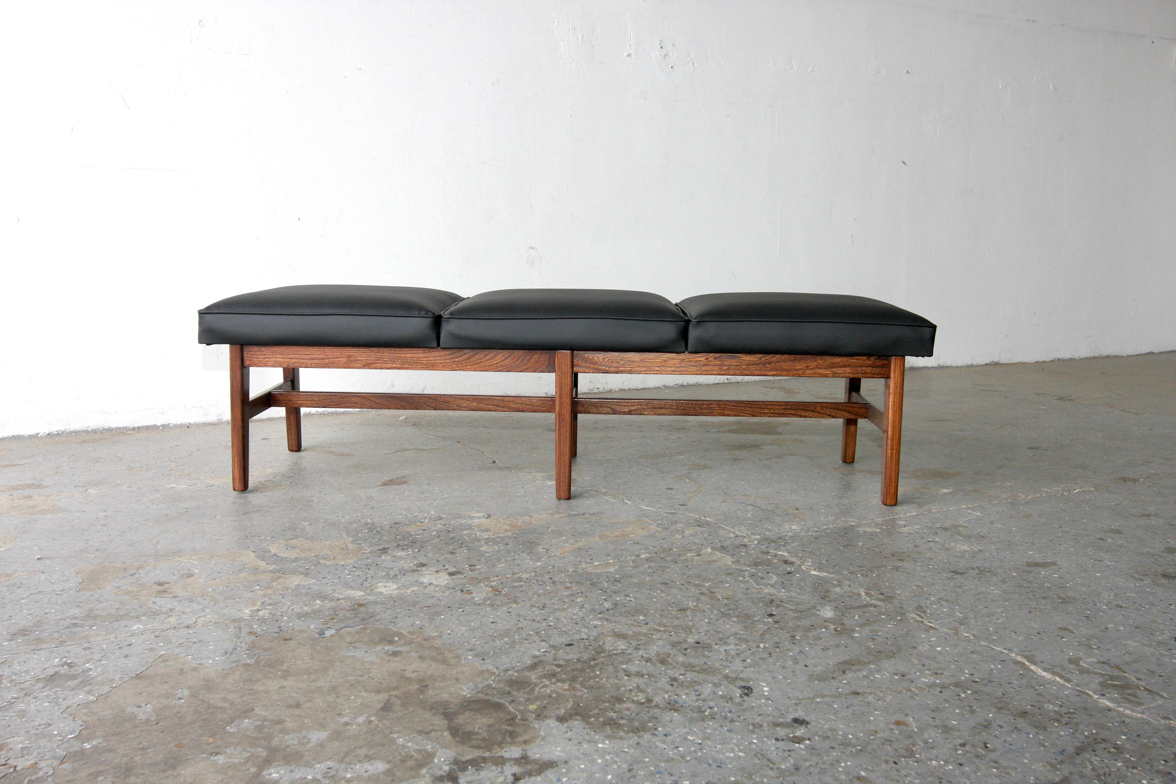 Mid-Century Modern 5ft  Mid Century Modern 3-Seat Cushion Bench