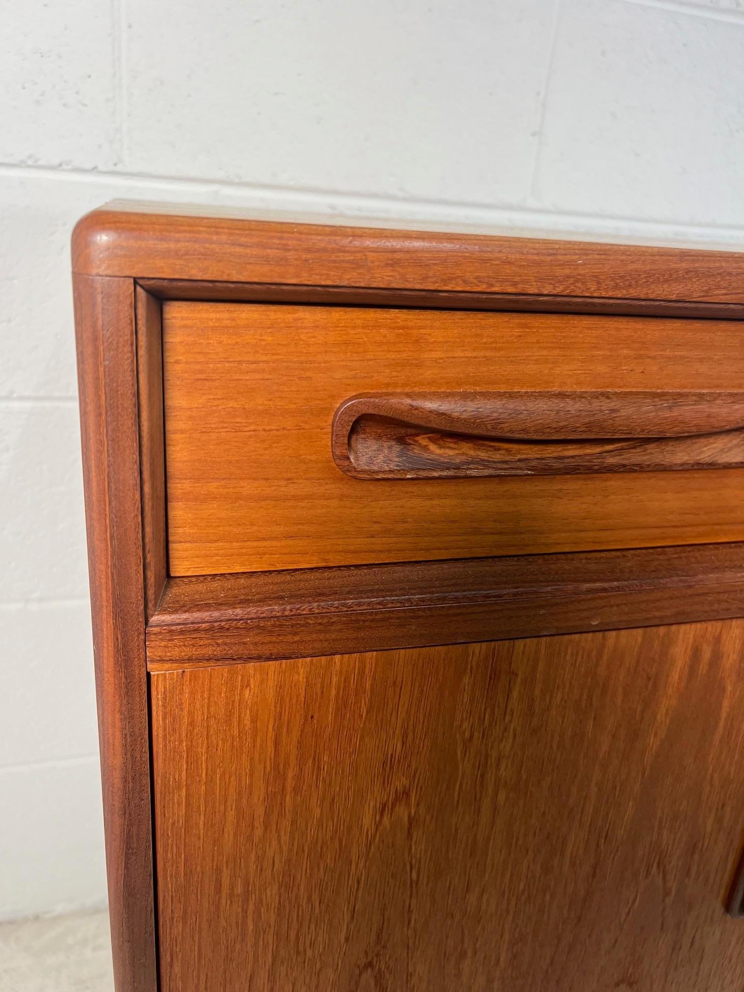 5ft Mid Century Modern Teak Credenza Buffet Console G Plan Fresco  For Sale 7