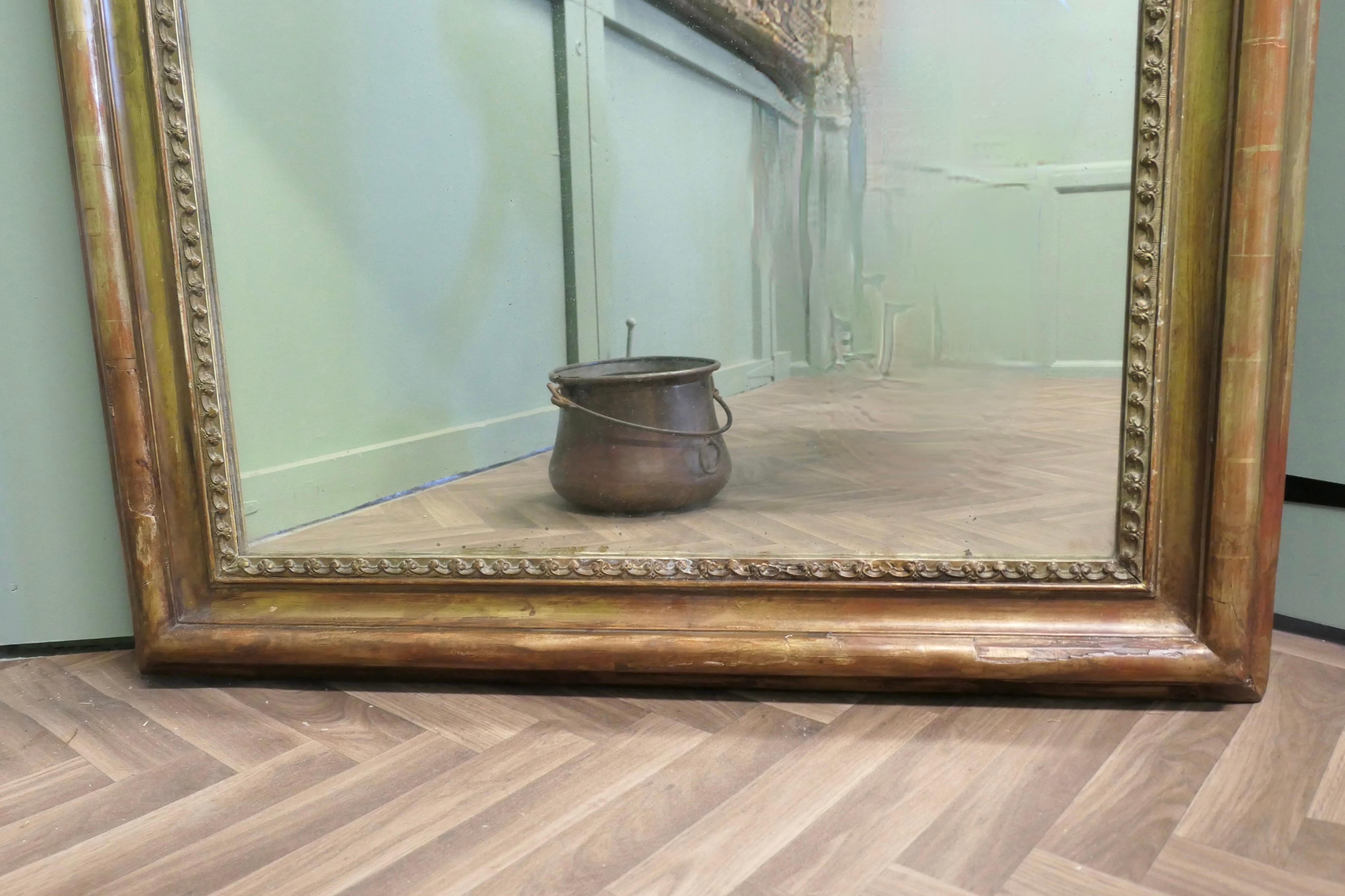 Louis-Philippe Grand miroir mural Louis Philippe du 19ème siècle en vente