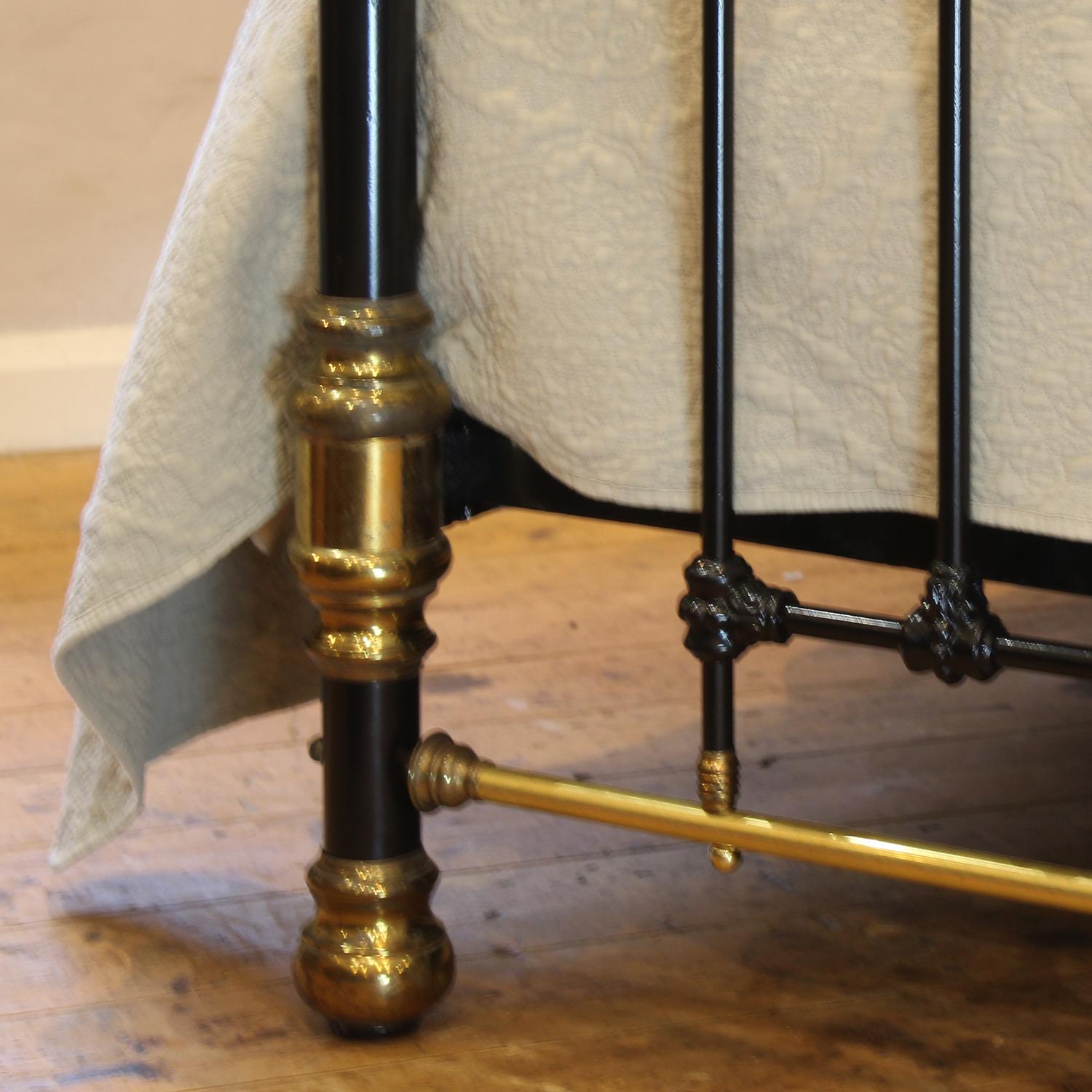 Cast 5ft Wide Black Antique Bed with Decorative Brass Features MK317