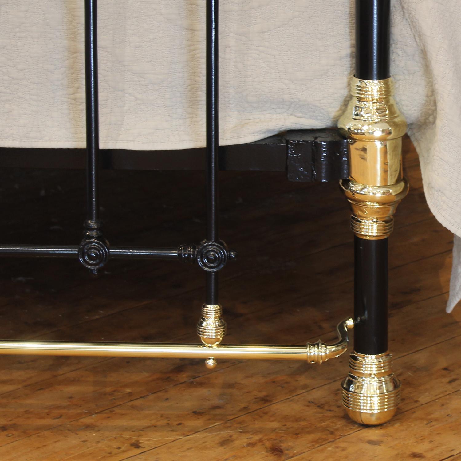 19th Century 5ft Wide Black Antique Bed with Decorative Brass Gallery MK318 For Sale