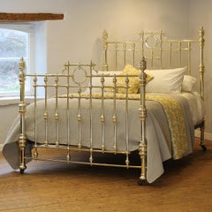 5ft Wide Brass Antique Bed with Decorative Brass Gallery and Ring MK319