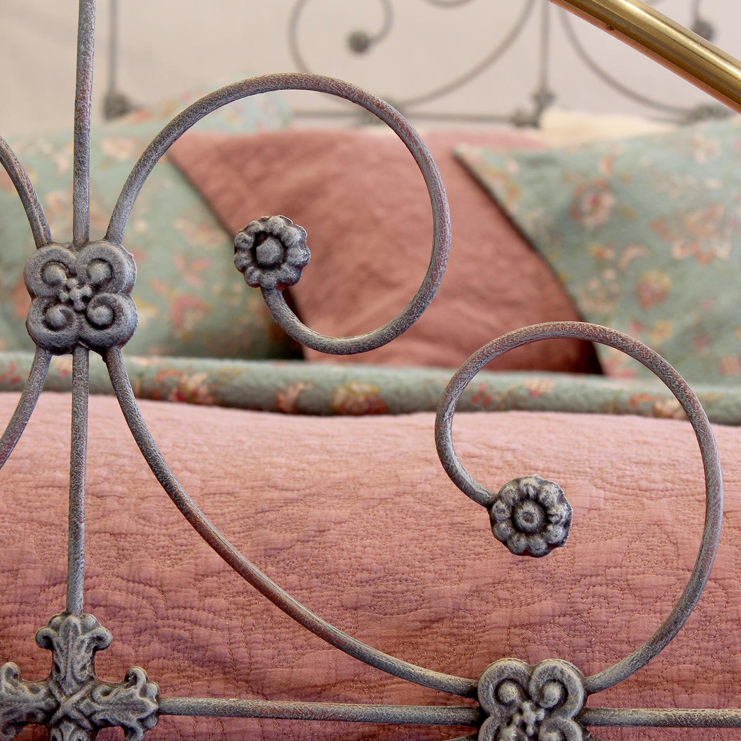 5ft Wide Cast Iron and Brass Antque Bed Finished in Blue Verdigris MK320 For Sale 3