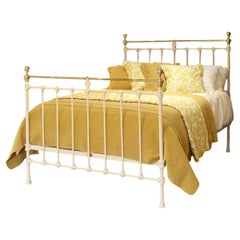 5ft Wide Cream Antique Bed with Decorative Castings MK326
