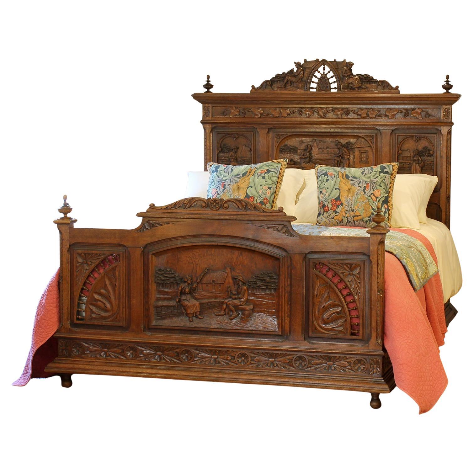 5ft Wide Oak Carved Breton Country Rustic Antique Bed WK209 For Sale