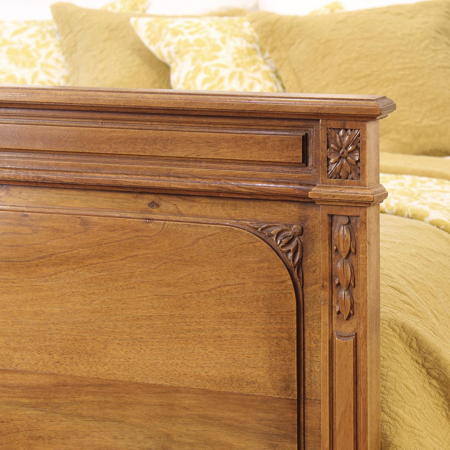 Carved 5ft Wide Walnut Edwardian Bed Circa 1910 WK207 For Sale