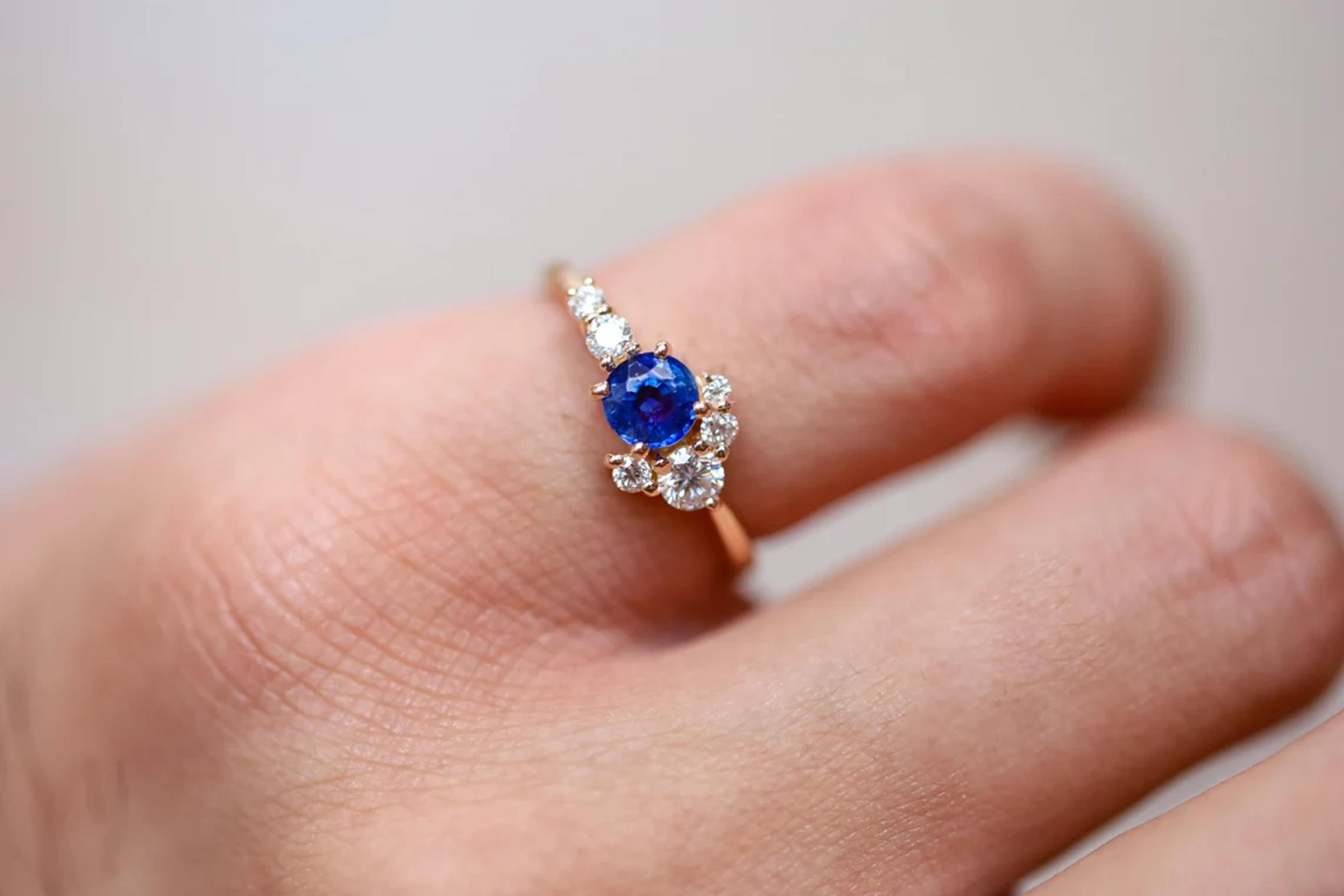 5mm Natural Blue Sapphire & Diamond Cluster Engagement Ring in 18K Yellow Gold For Sale 1