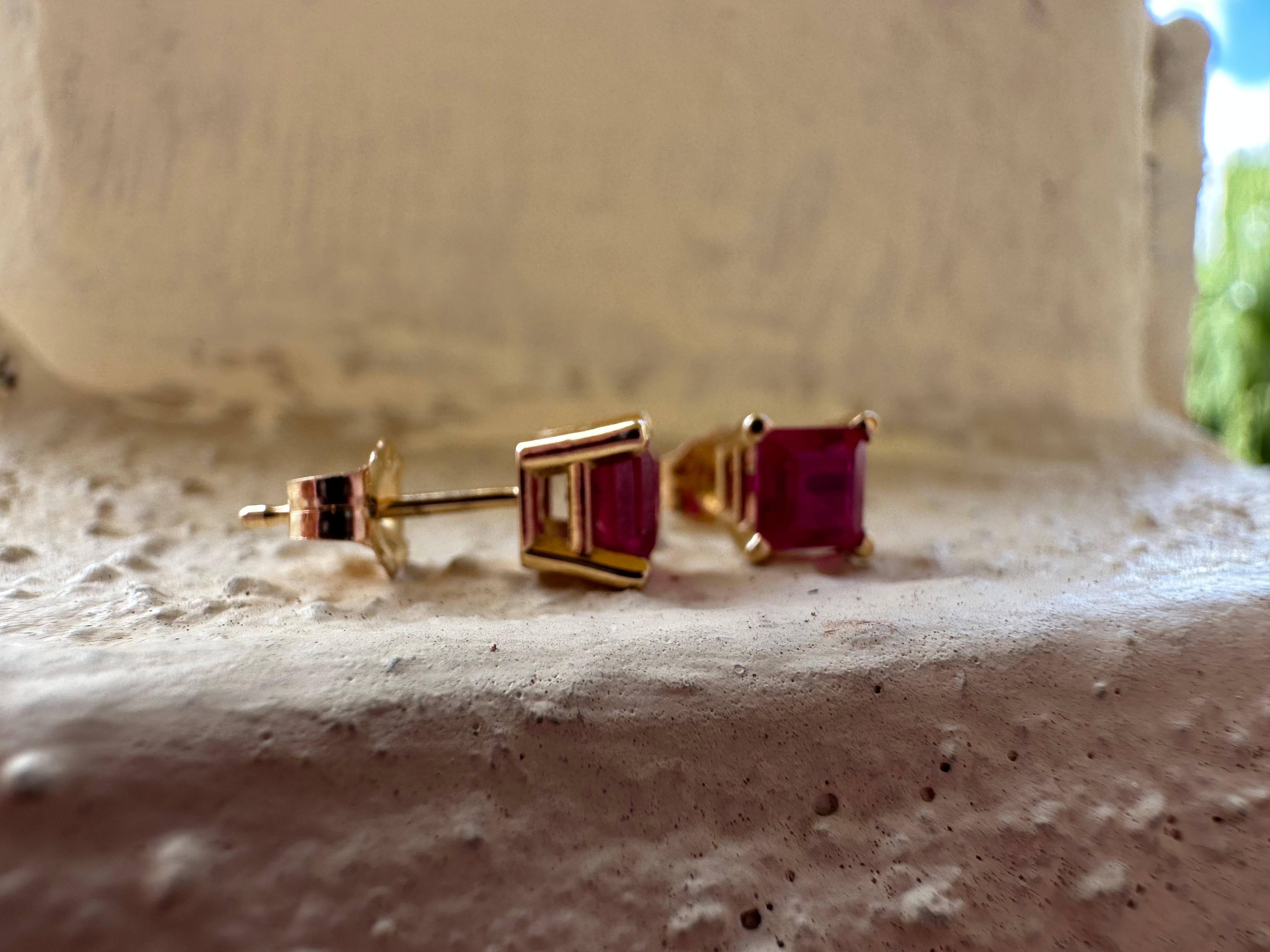 5mm square ruby earrings 14KT gold natural ruby stud earrings For Sale 4