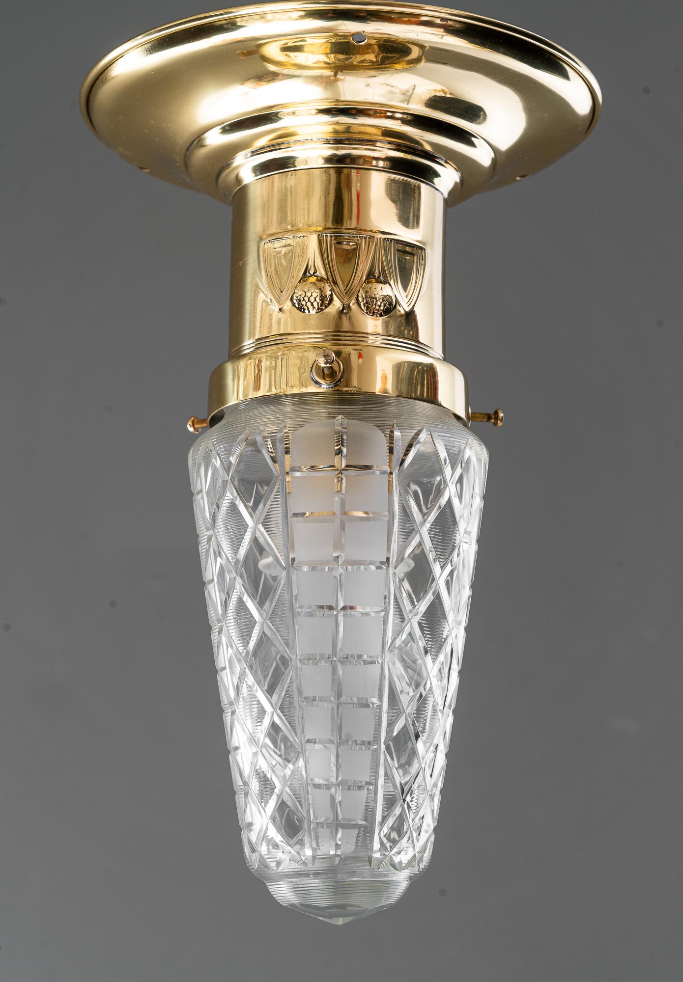 Art déco 5x petites lampes de plafond art déco avec abat-jour en verre taillé vienne vers les années 1920 en vente