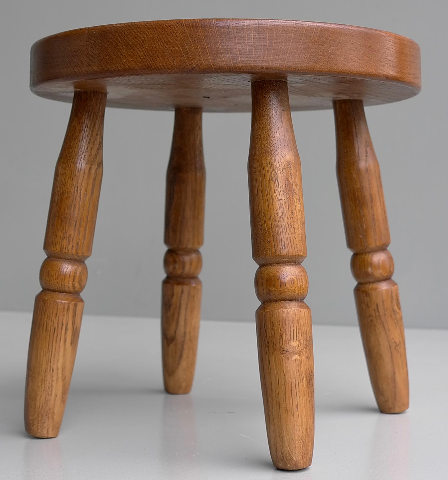 Mid-Century Modern 5x Solid Oak Stools in Style of Charles Dudouyt, France, 1960's For Sale