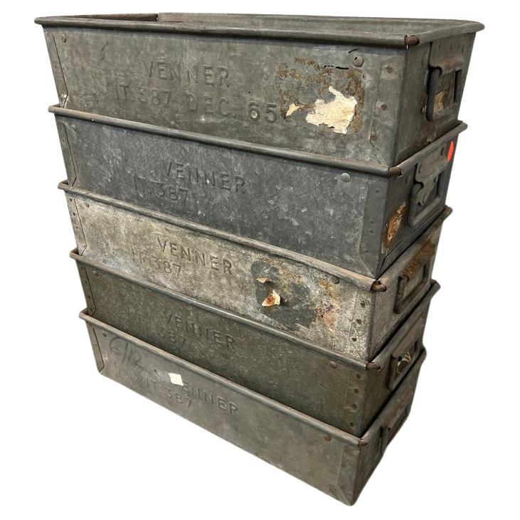 5x Venner English vintage 1965 retro Industrial galvernised metal boxes For Sale