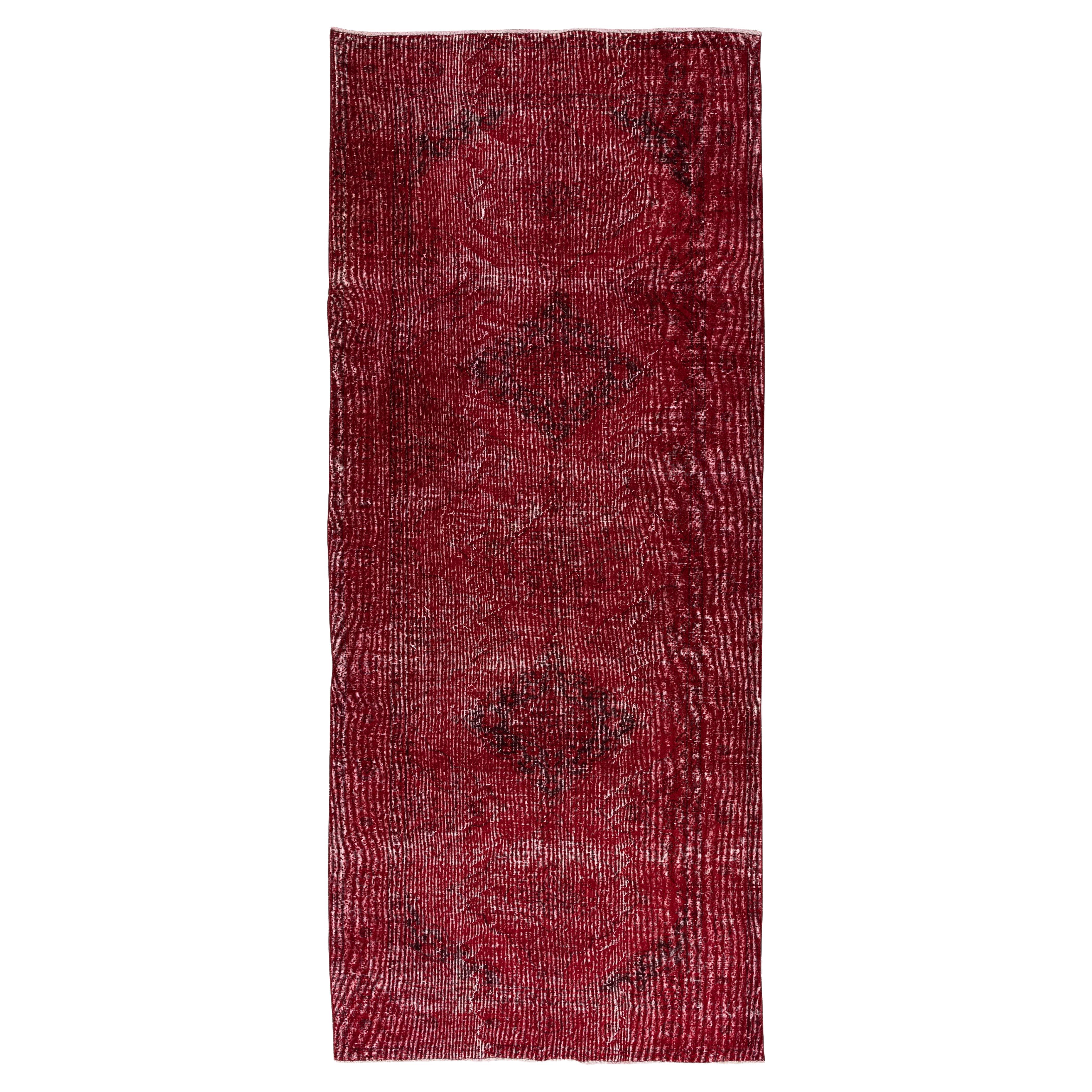 5x12 Ft Contemporary Handmade Konya Sille Runner Rug in Red for Hallway Decor For Sale