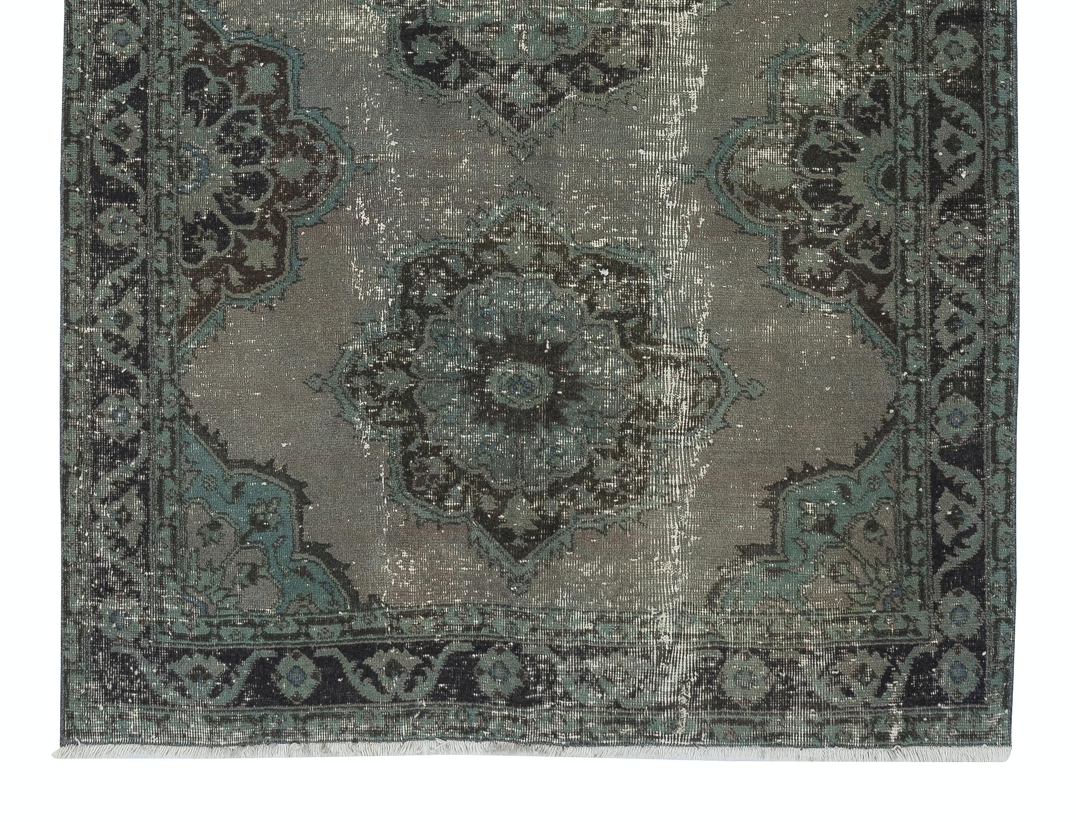 5x12 Ft Vintage Wool Runner. Tapis de cuisine. Tapis d'entrée. Tapis de couloir. Tapis d'escalier Bon état - En vente à Spring Valley, NY