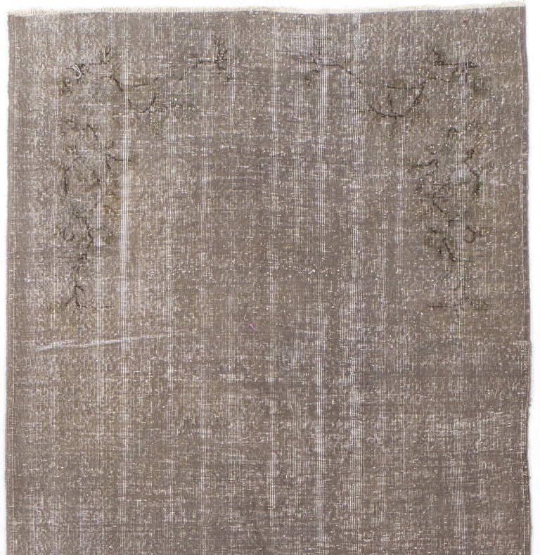 Handmade Vintage Runner Rug in Gray. Art Deco Chinese Corridor Carpet ...