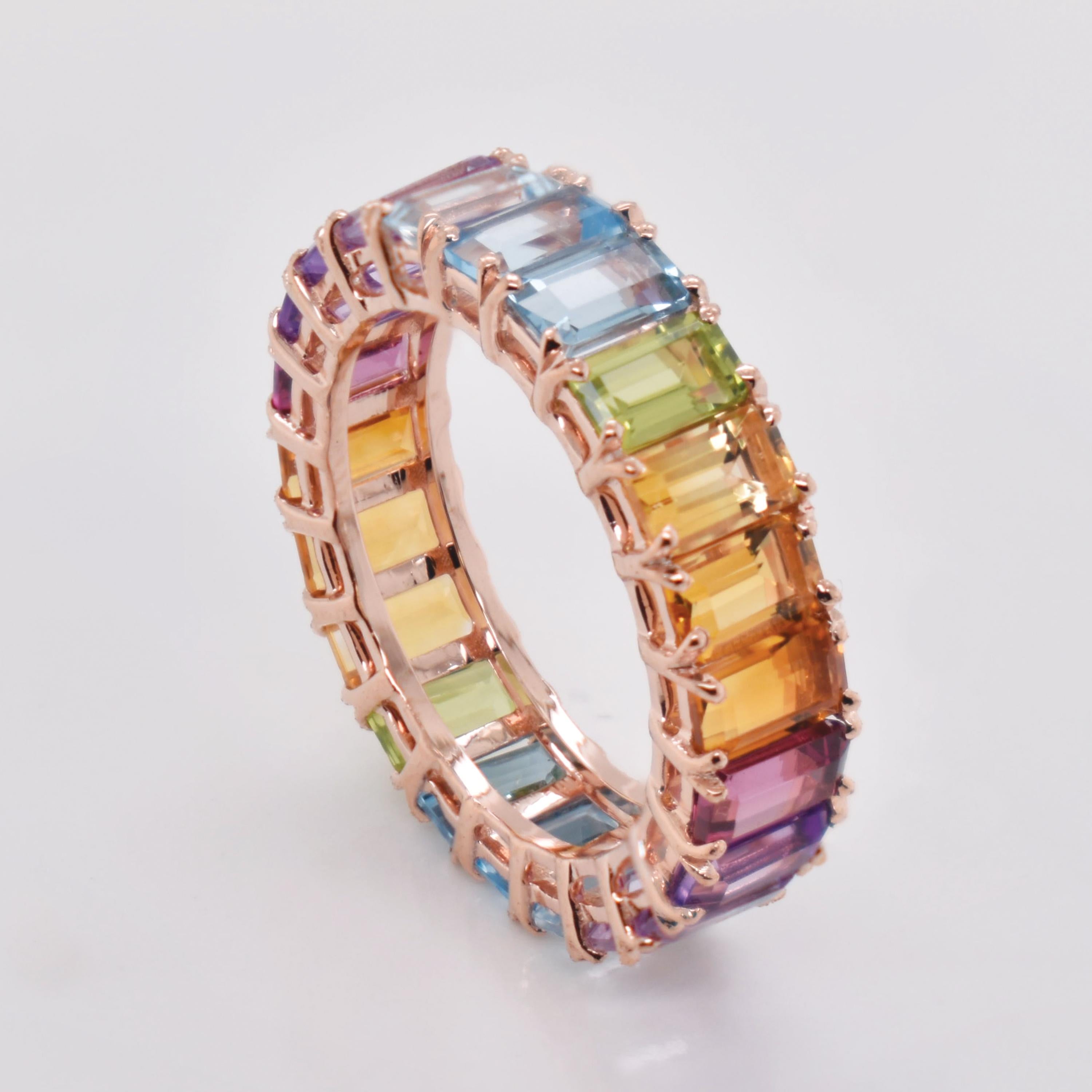 En vente :  5x3 MM Octogone Multicolore Arc-en-ciel Pierres Gemmes Naturelles Bague d'Eternité Or Jaune 5