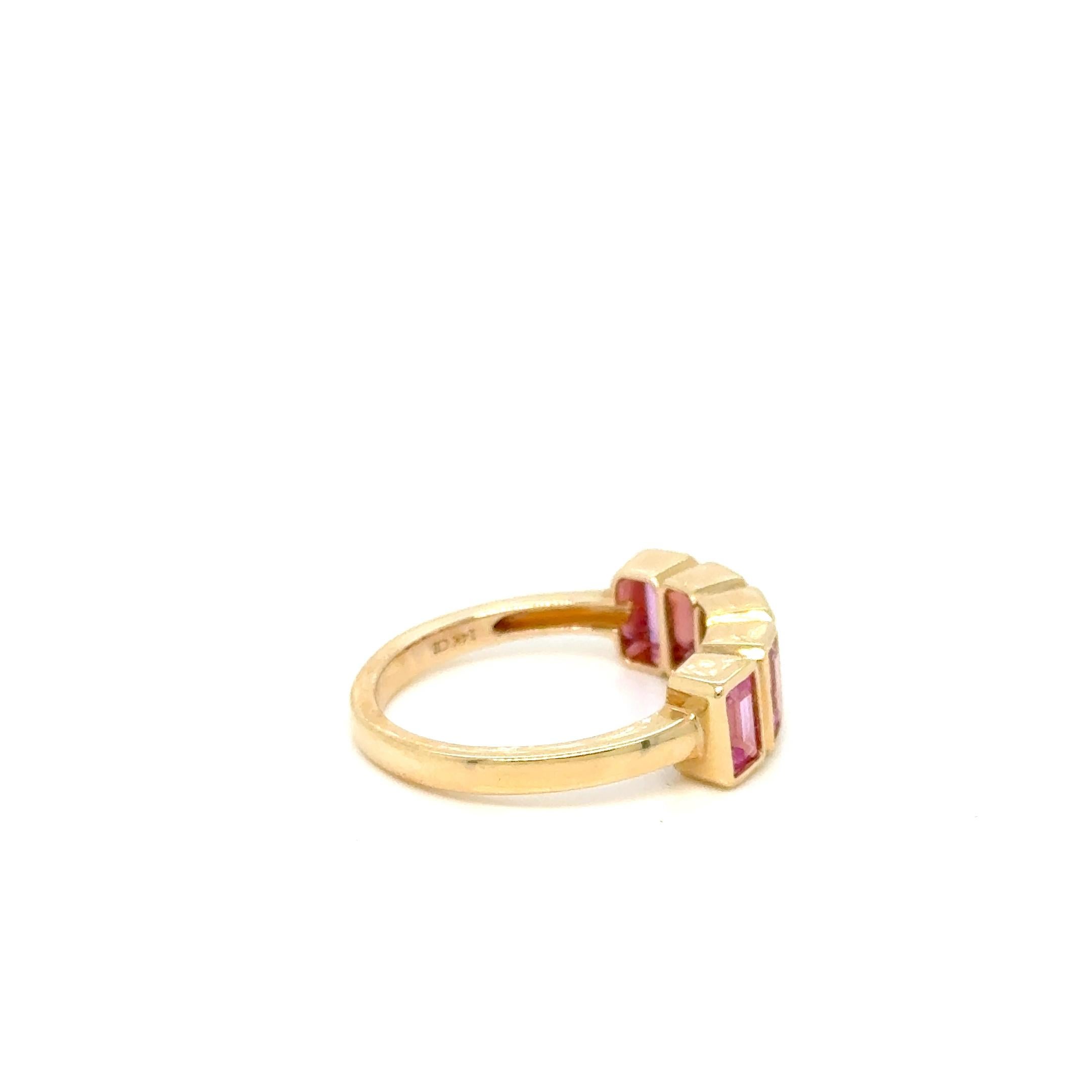 5X3 OCT 1.71CT Pink Sapphire Stackable Ring 14K Yellow Gold In New Condition For Sale In New York, NY
