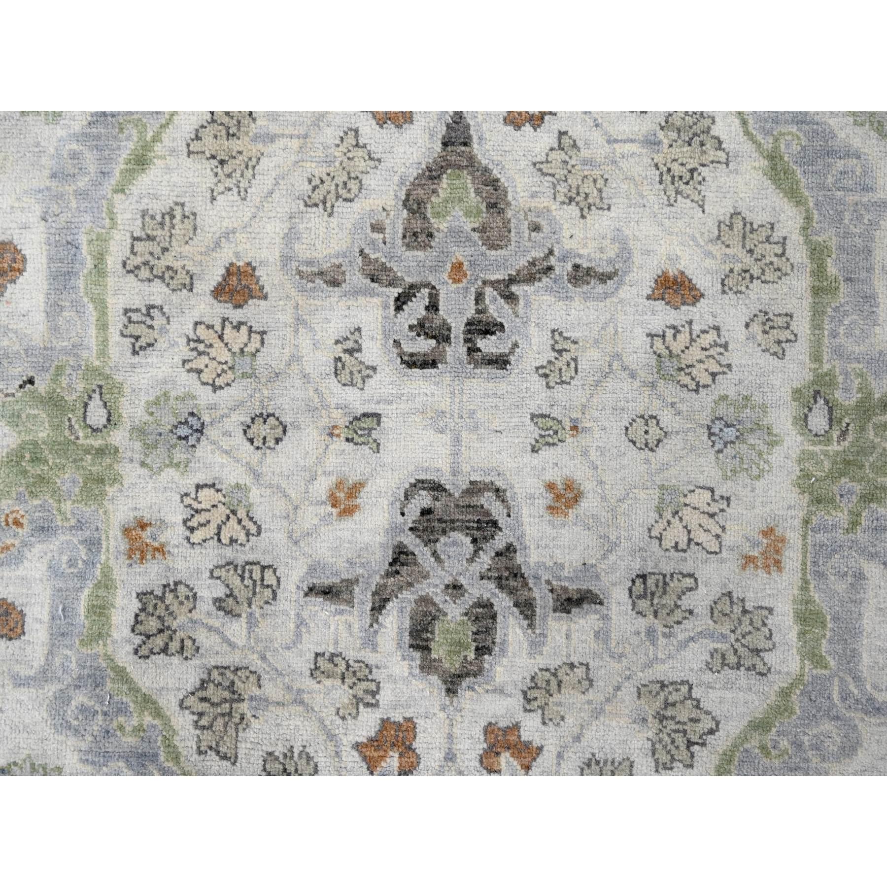 Tapis rond noué à la main Oushak Chrome Denser Weave 5'x5' Neuf - En vente à Carlstadt, NJ