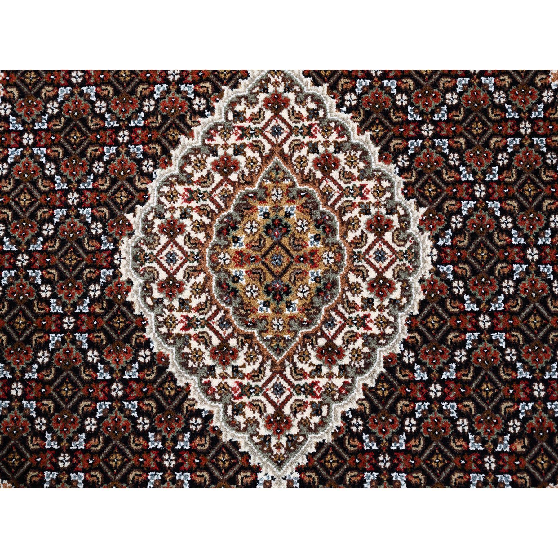 Hand-Knotted 5'x5' Hand Knotted Black Wool Fish Medallion Design Tabriz Mahi Rug For Sale