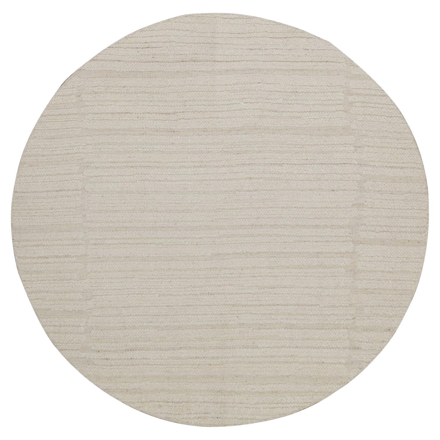 5'x5' Ivory Modern Piled Flat Weave Textured Hand Knotted Wool Round Rug For Sale
