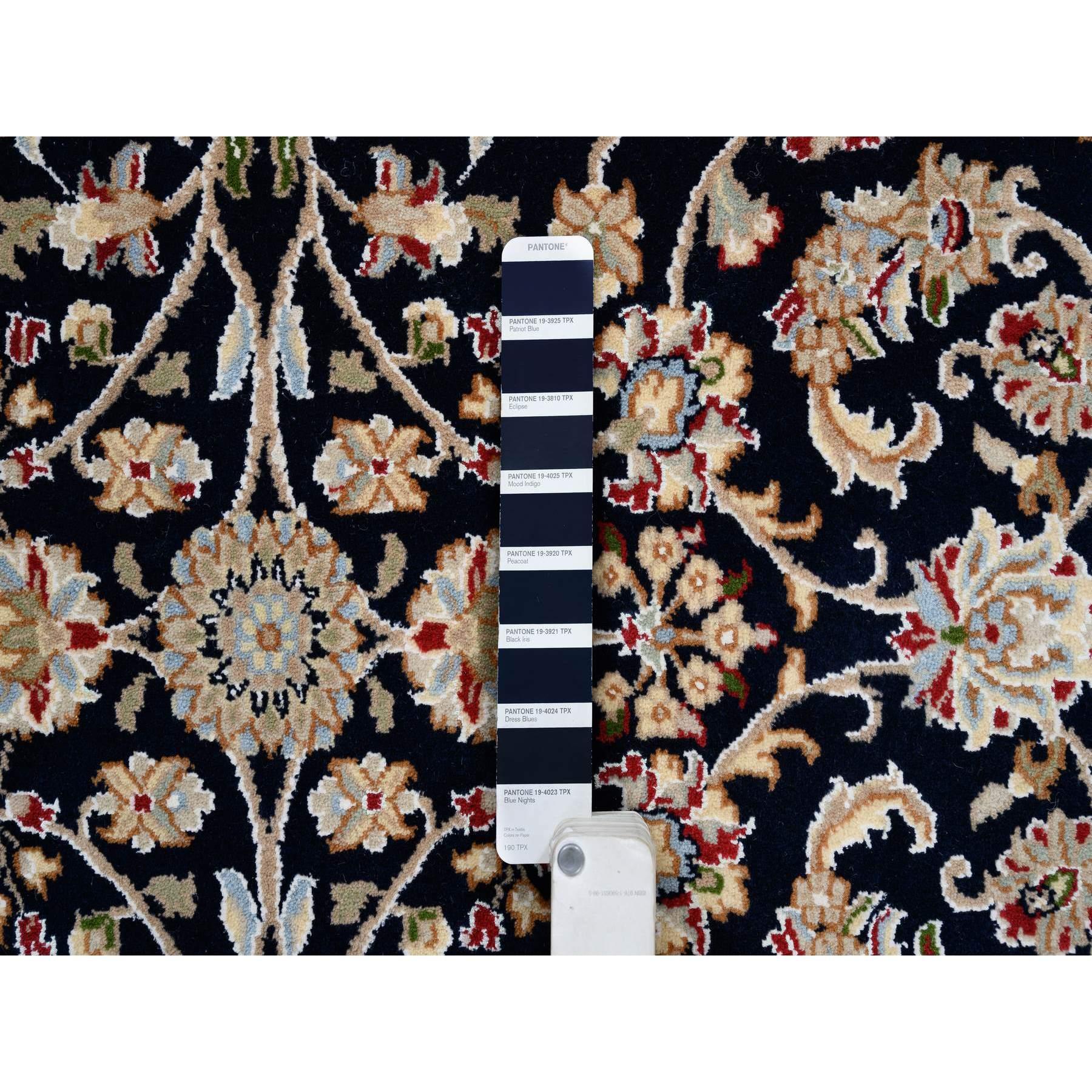 5'x5' Mitternachtsblau Handgeknüpft Nain 250 KPSI Reine Wolle Quadratischer Orientteppich im Zustand „Neu“ im Angebot in Carlstadt, NJ