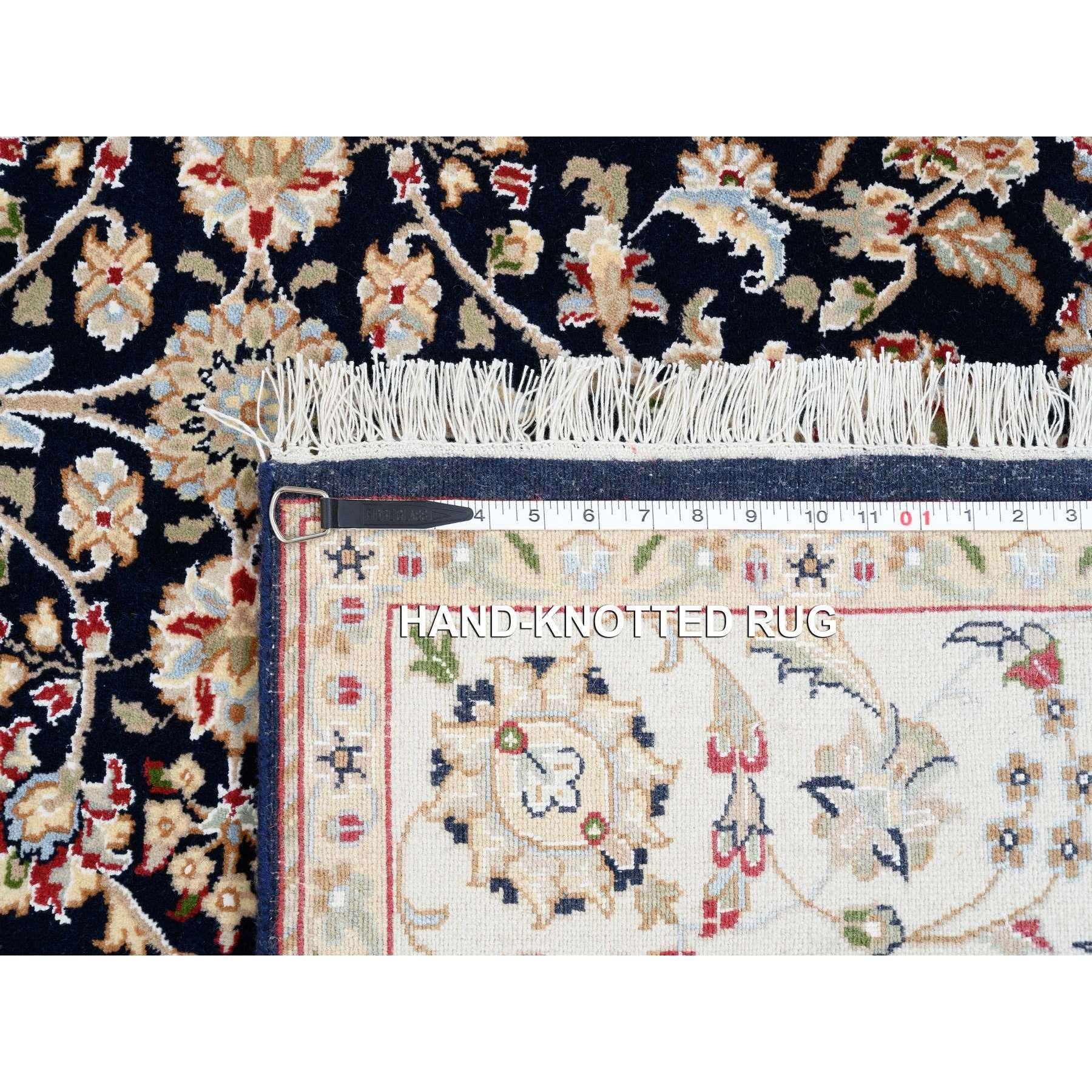 5'x5' Mitternachtsblau Handgeknüpft Nain 250 KPSI Reine Wolle Quadratischer Orientteppich im Angebot 2