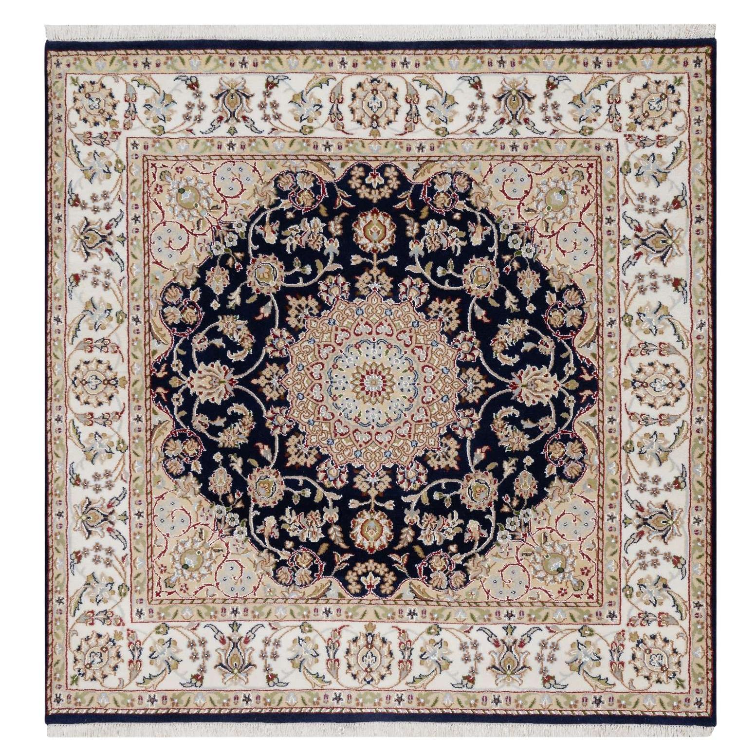 Tappeto Nain con medaglione centrale in lana e seta blu notte 5
x5
annodato a mano