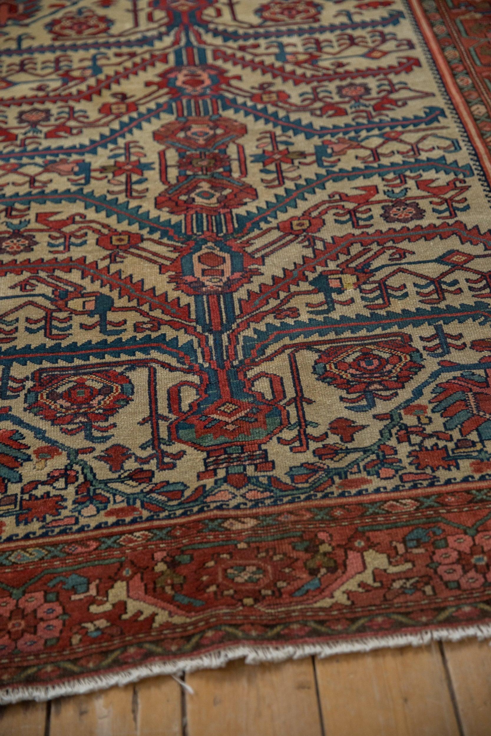 Antique Fine Malayer Square Rug In Good Condition For Sale In Katonah, NY