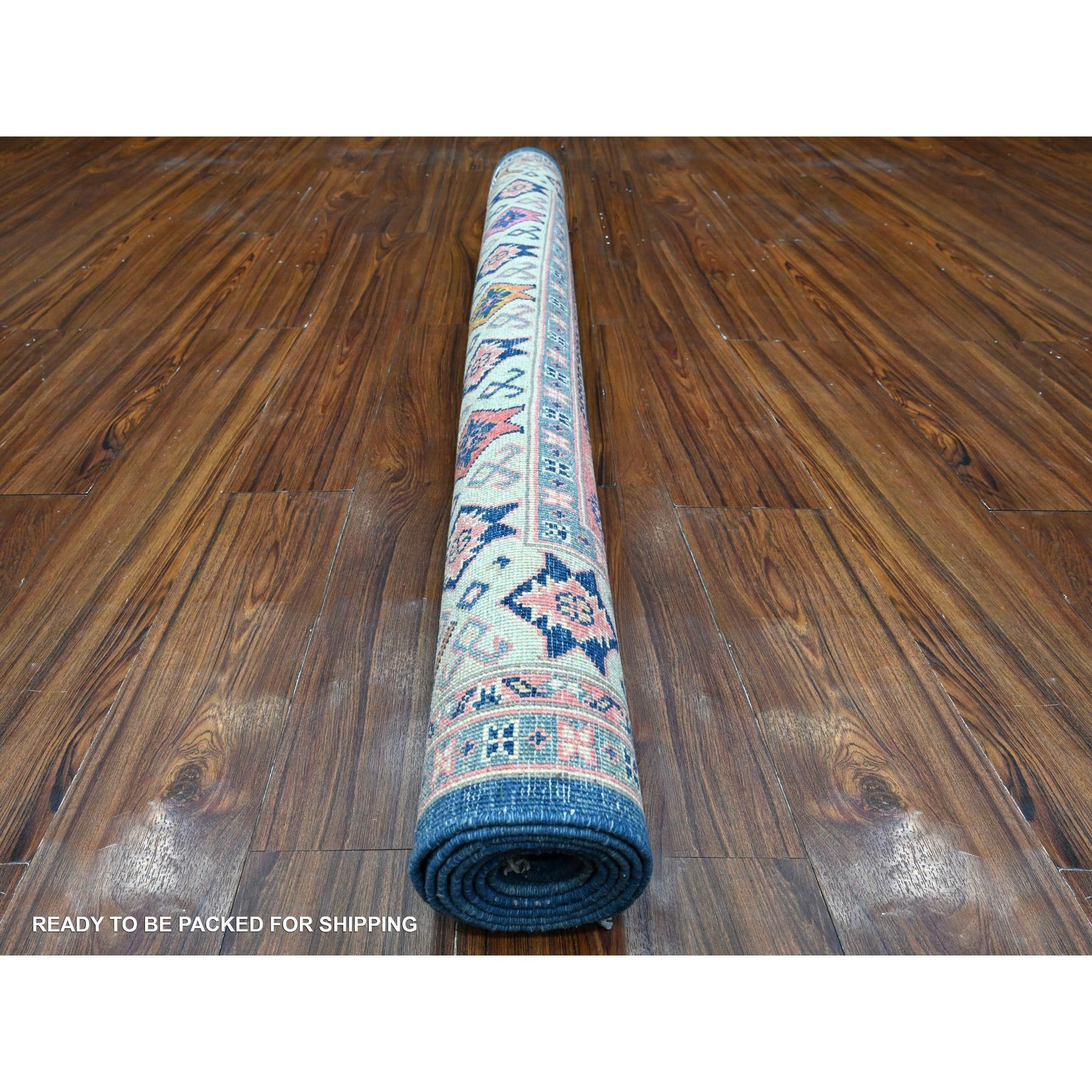 Hand-Knotted 5'x6'10