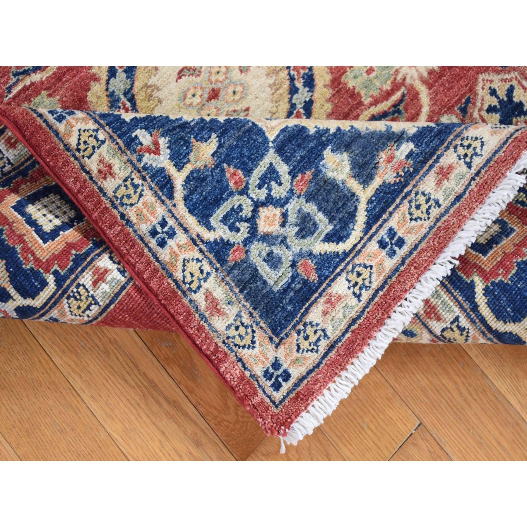 Hand-Knotted 5'x6'6