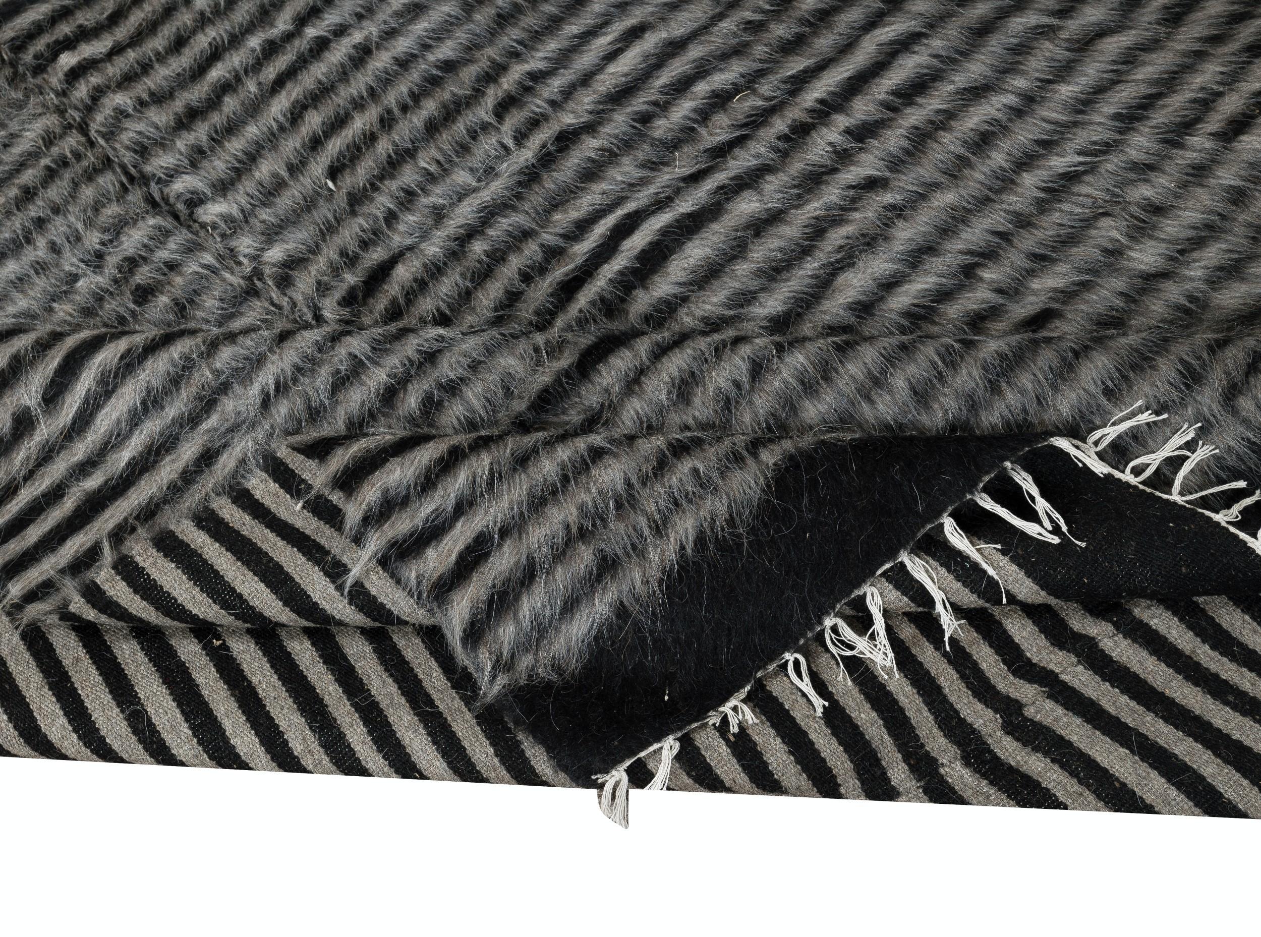Turkish 5x6.7 Ft Kurdish Wool Kilim Rug. Flatweave Blanket. New Bed Cover. Wall Hanging For Sale