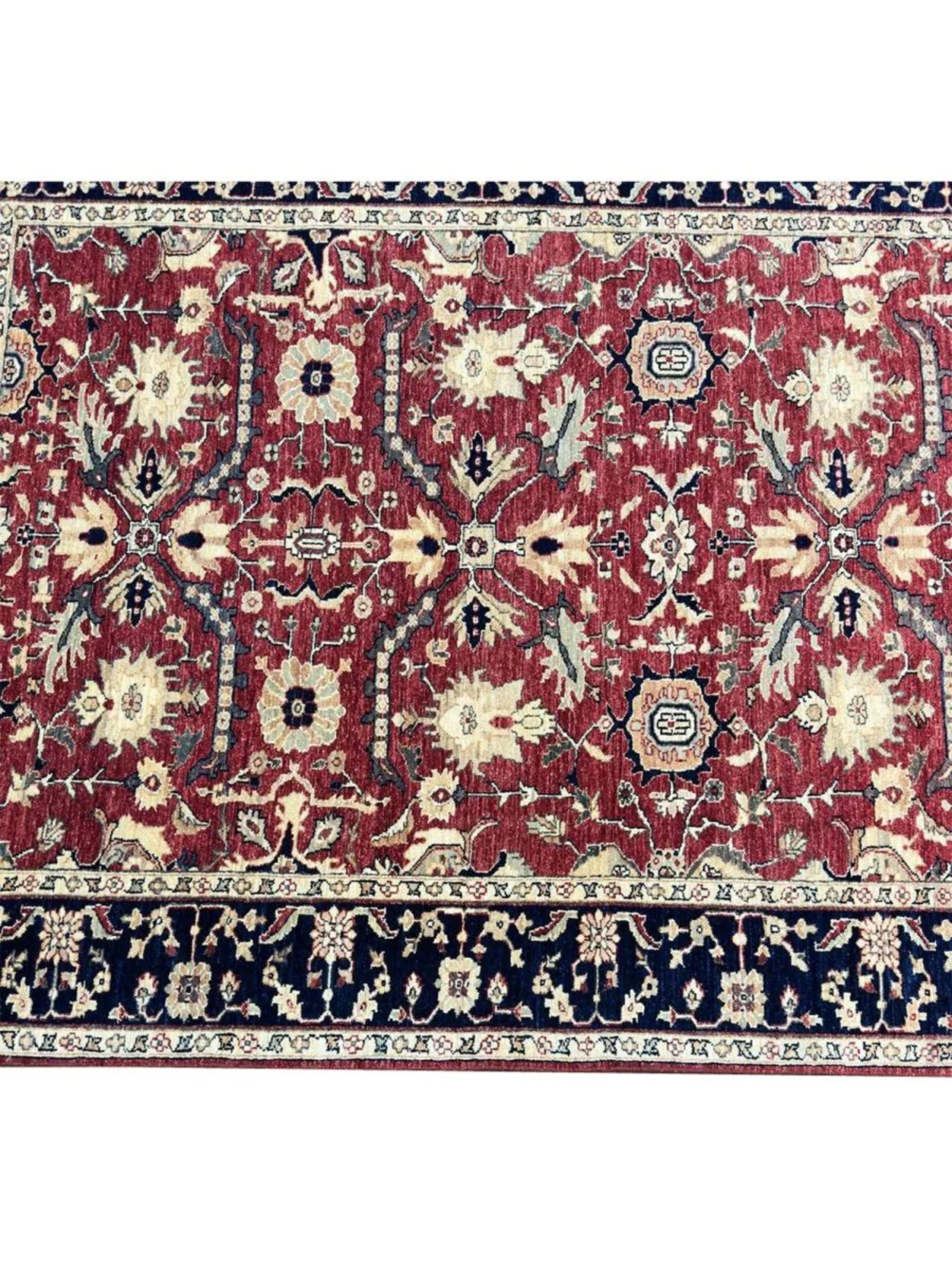 5x7 Noué à la main Pakistanais avec le style Heriz en vente 4