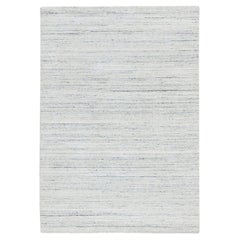 5'x7' Ivory, Hand Loomed Plain Modern Striae Design Soft Pile Soft Wool Rug