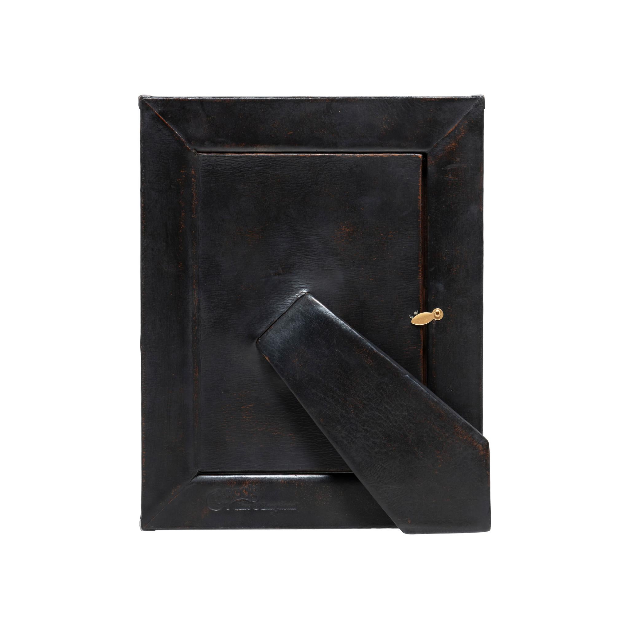 Contemporary 5x7 Medium Brown and Black Leather Tabletop Picture Frame - The Artisan For Sale