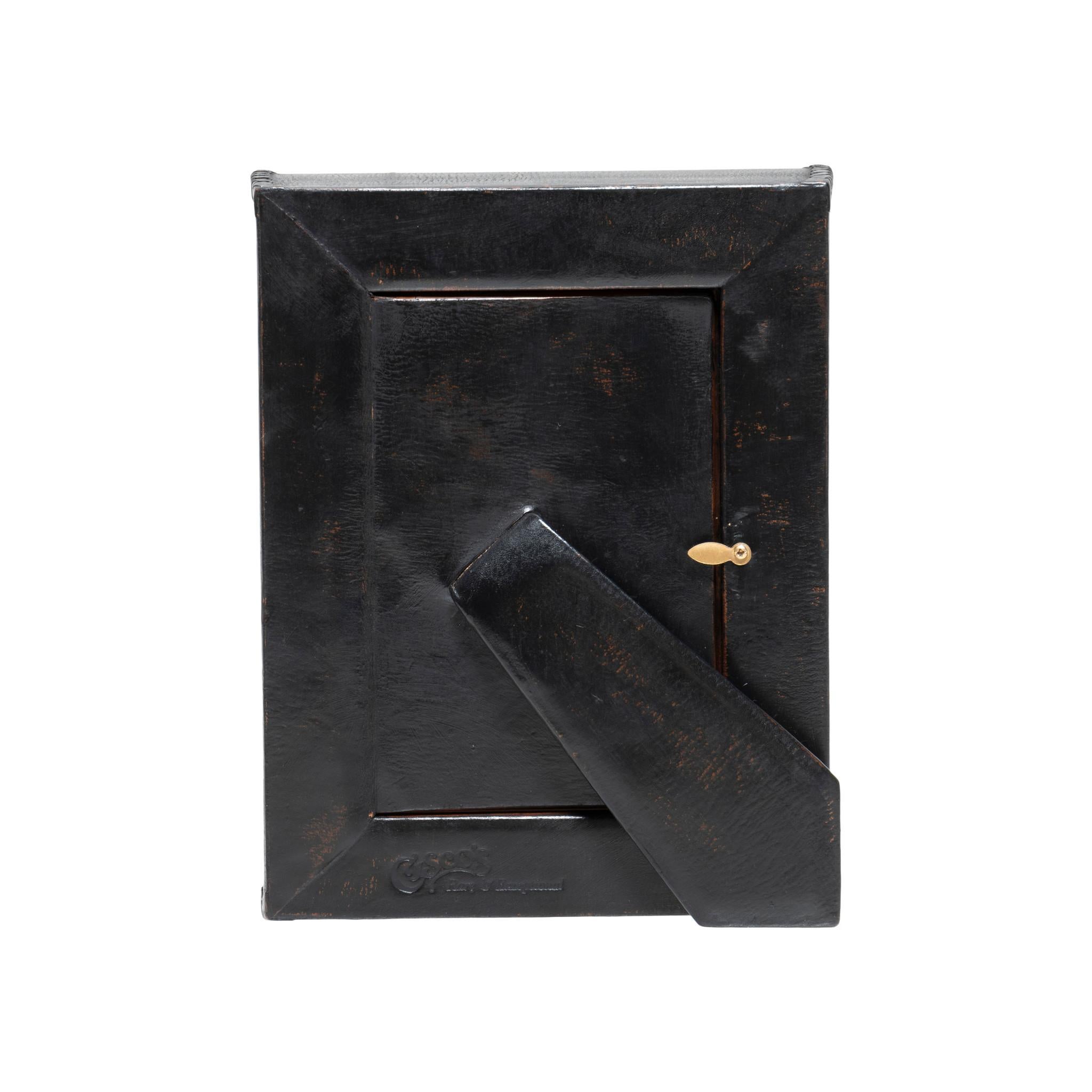 Cadre de table 5x7 moyen en cuir brun et noir - The Artisan en vente 2