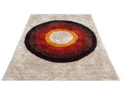 Tappeto Rya Area Shag in stile danese di metà secolo con un moderno design a occhio di bue