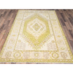 5'x7'1" Lime Green Zero Pile Anatolian Village Design Hand Knotted Wool Rug