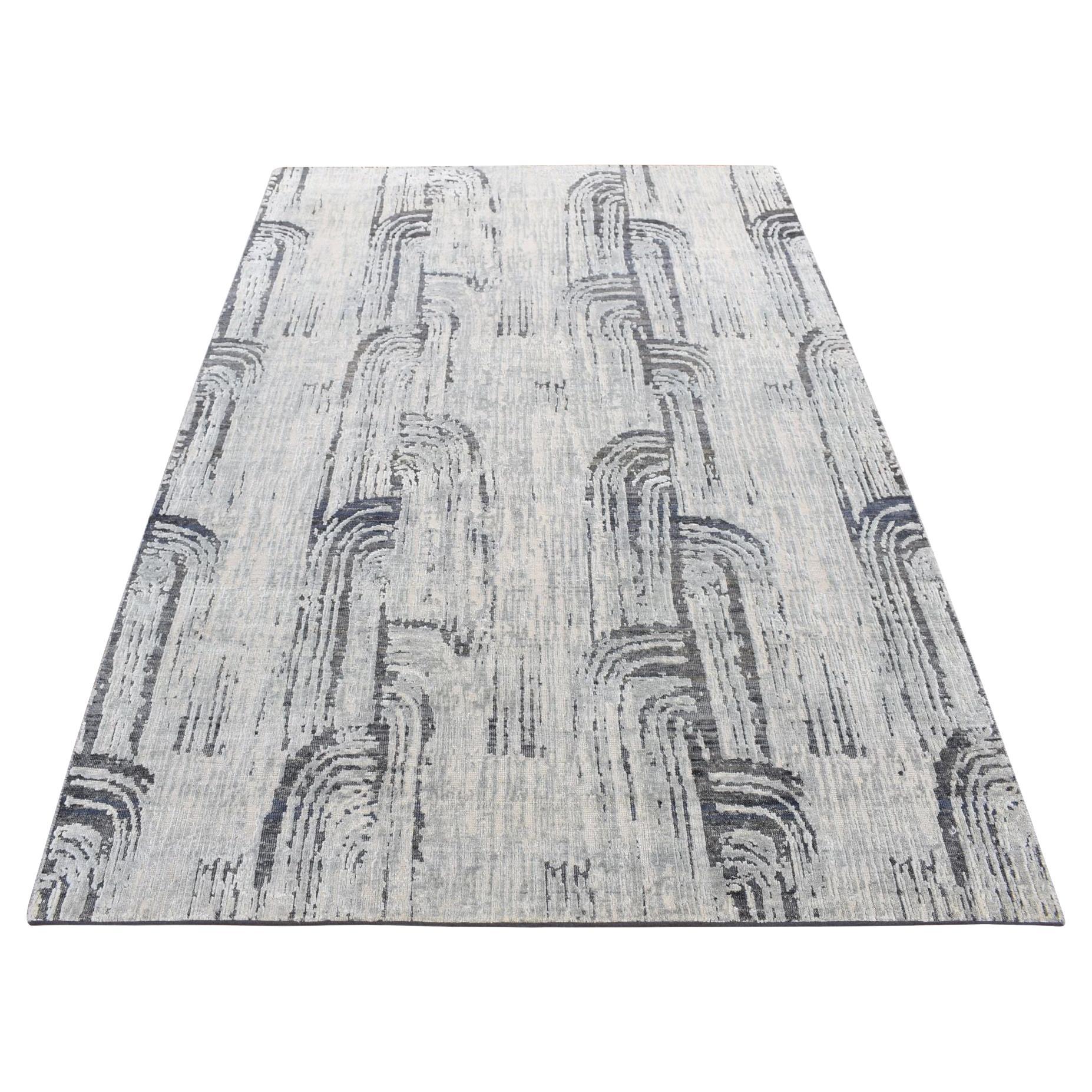 5'x7'1" Mirage Grau, THE CANE, handgeknüpfter Teppich aus reiner Seide mit oxidierter Wolle